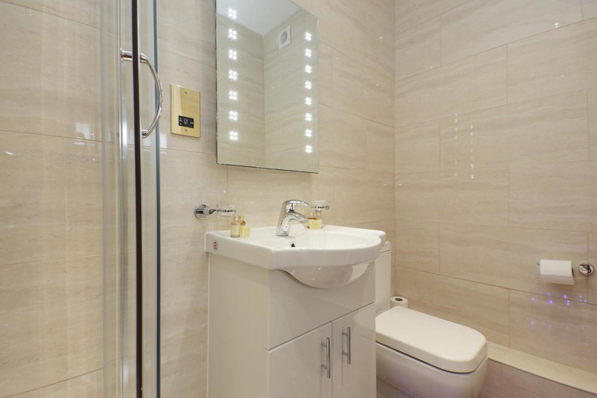 Cumberland Apartments - Photo 15