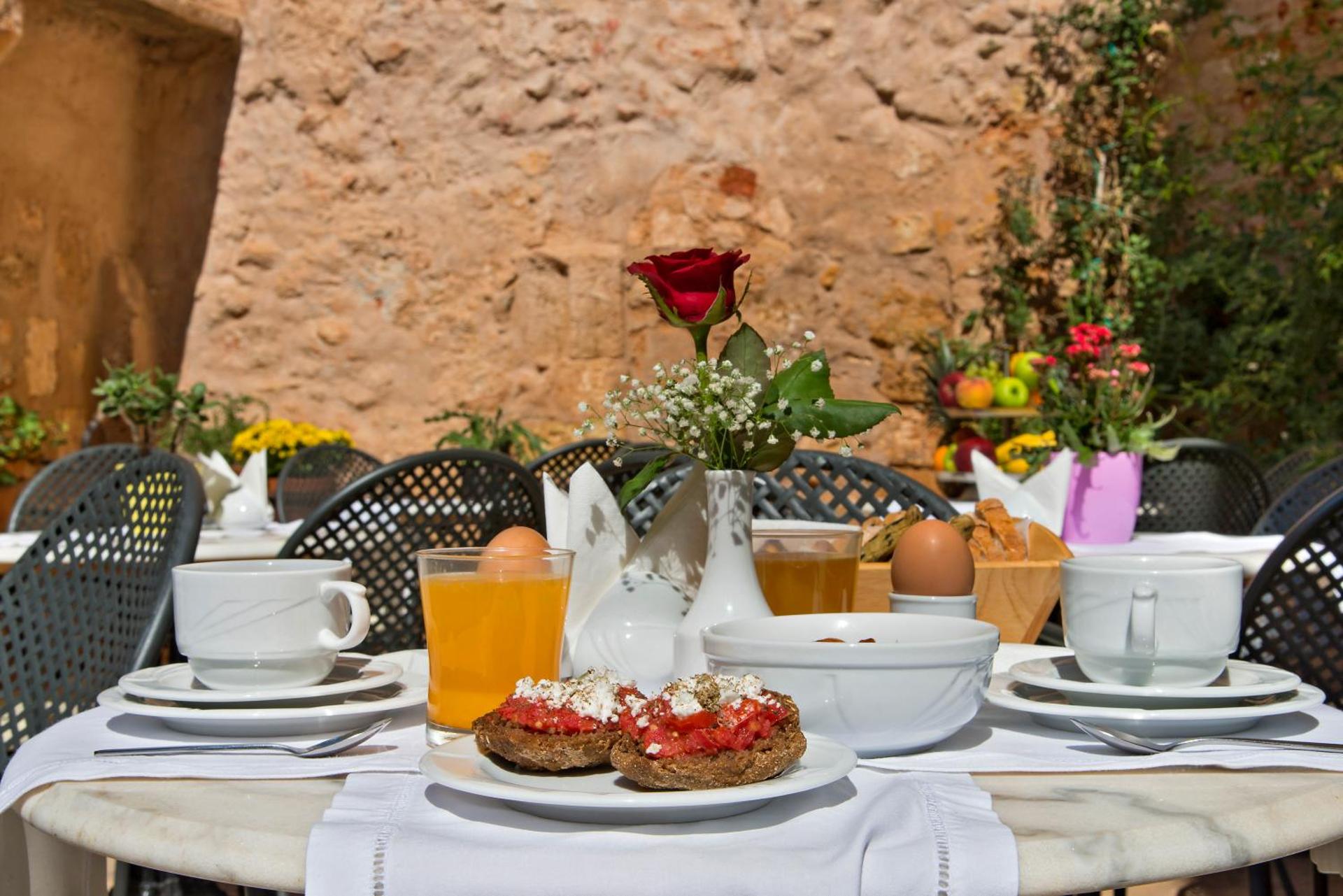 Ionas Boutique Hotel - Photo 62