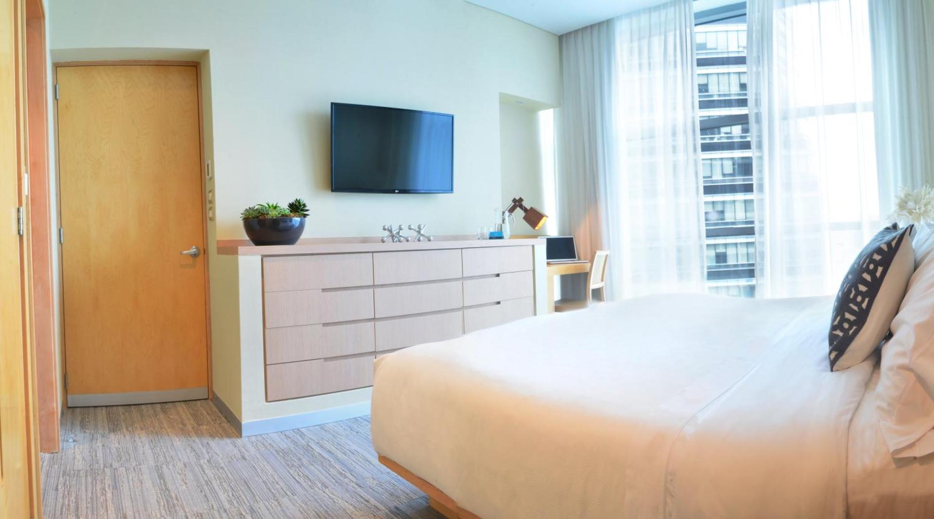 Stadia Suites Mexico City Santa Fe - Photo 20