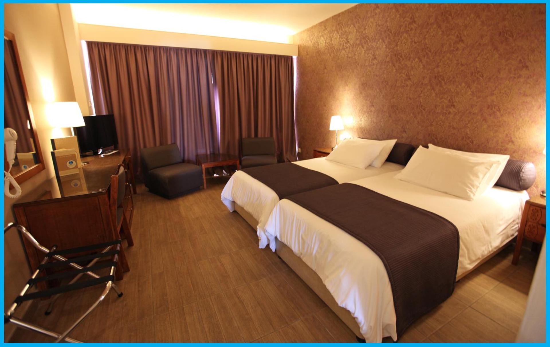 Poseidonia Beach Hotel - Photo 8