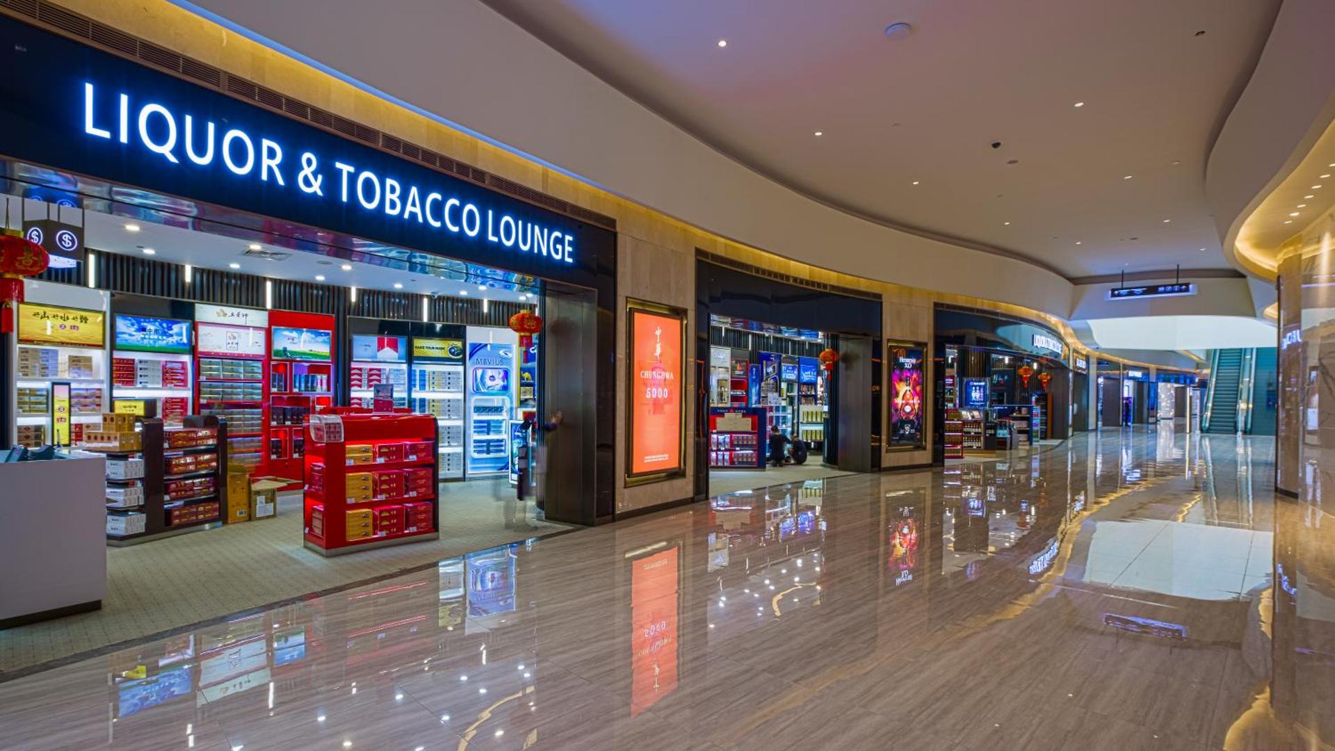 NagaWorld Hotel & Entertainment Complex - Photo 3