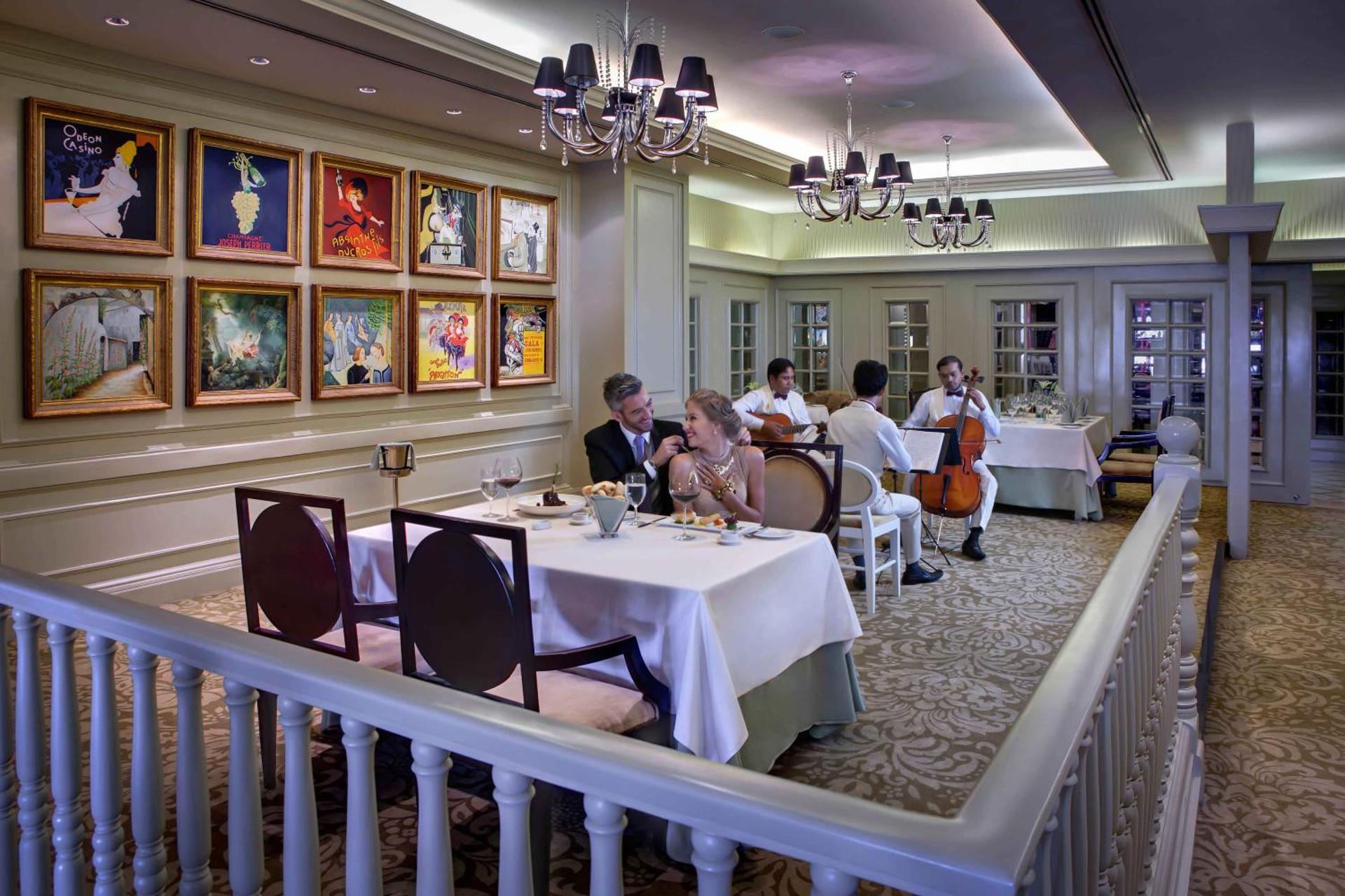 NagaWorld Hotel & Entertainment Complex - Photo 12