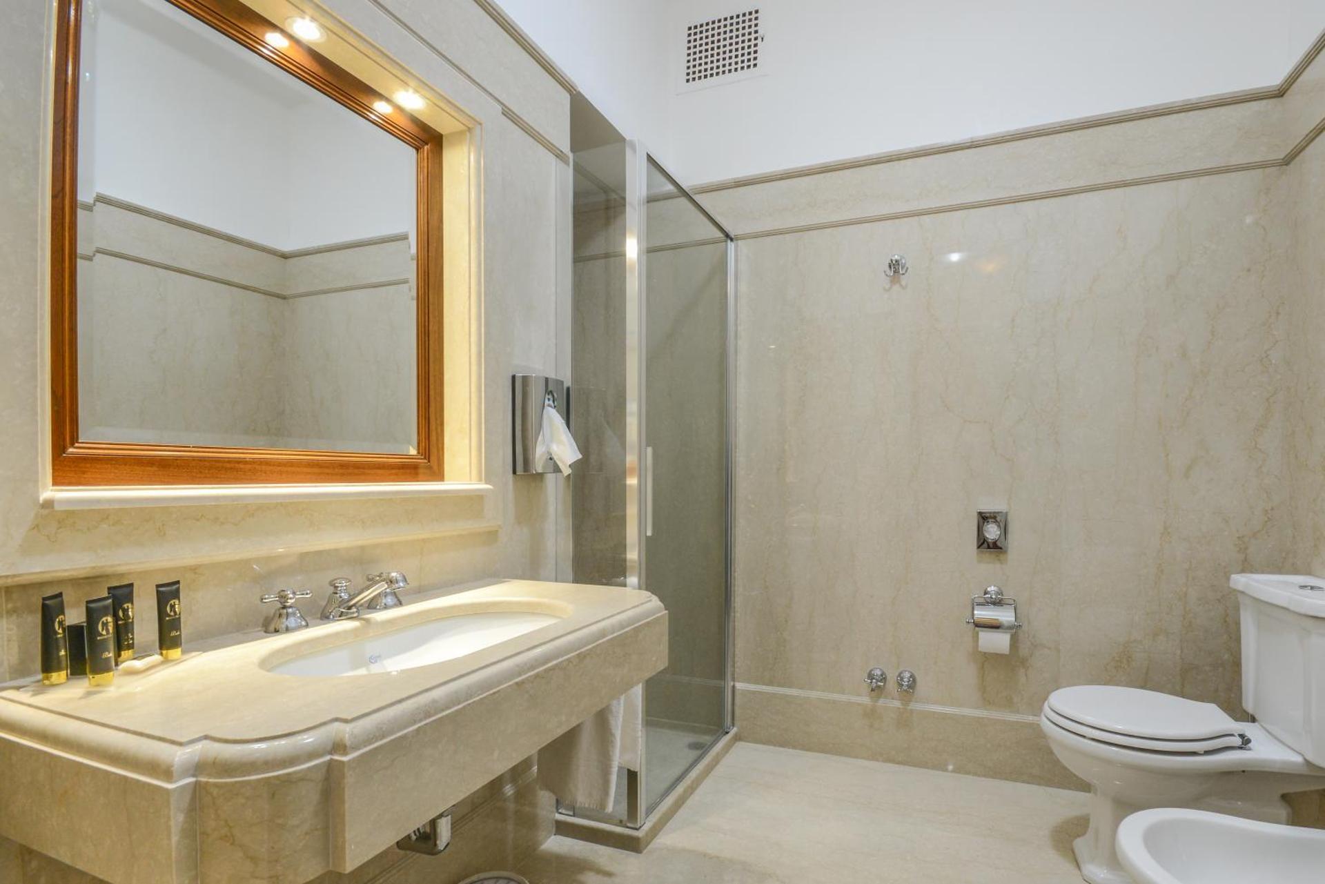 Hotel Vittoria - Photo 67