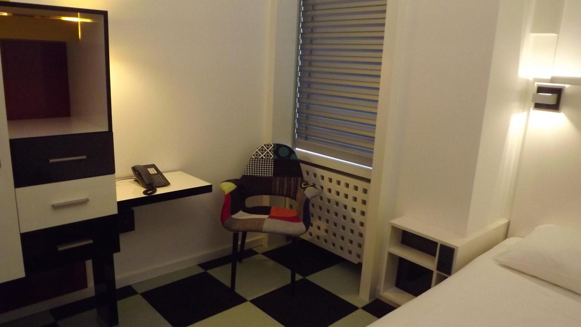 Hotel Cristall - Frankfurt City - Photo 26