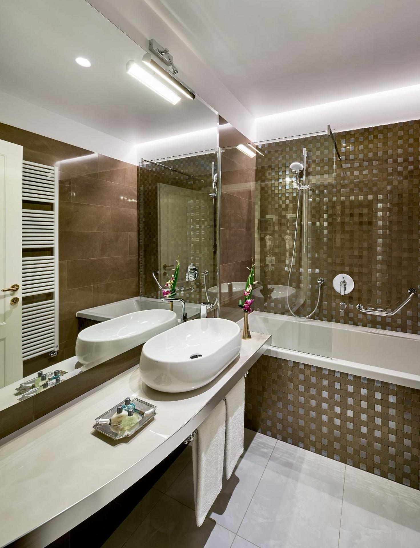 Grand Hotel Duchi d'Aosta - Photo 26