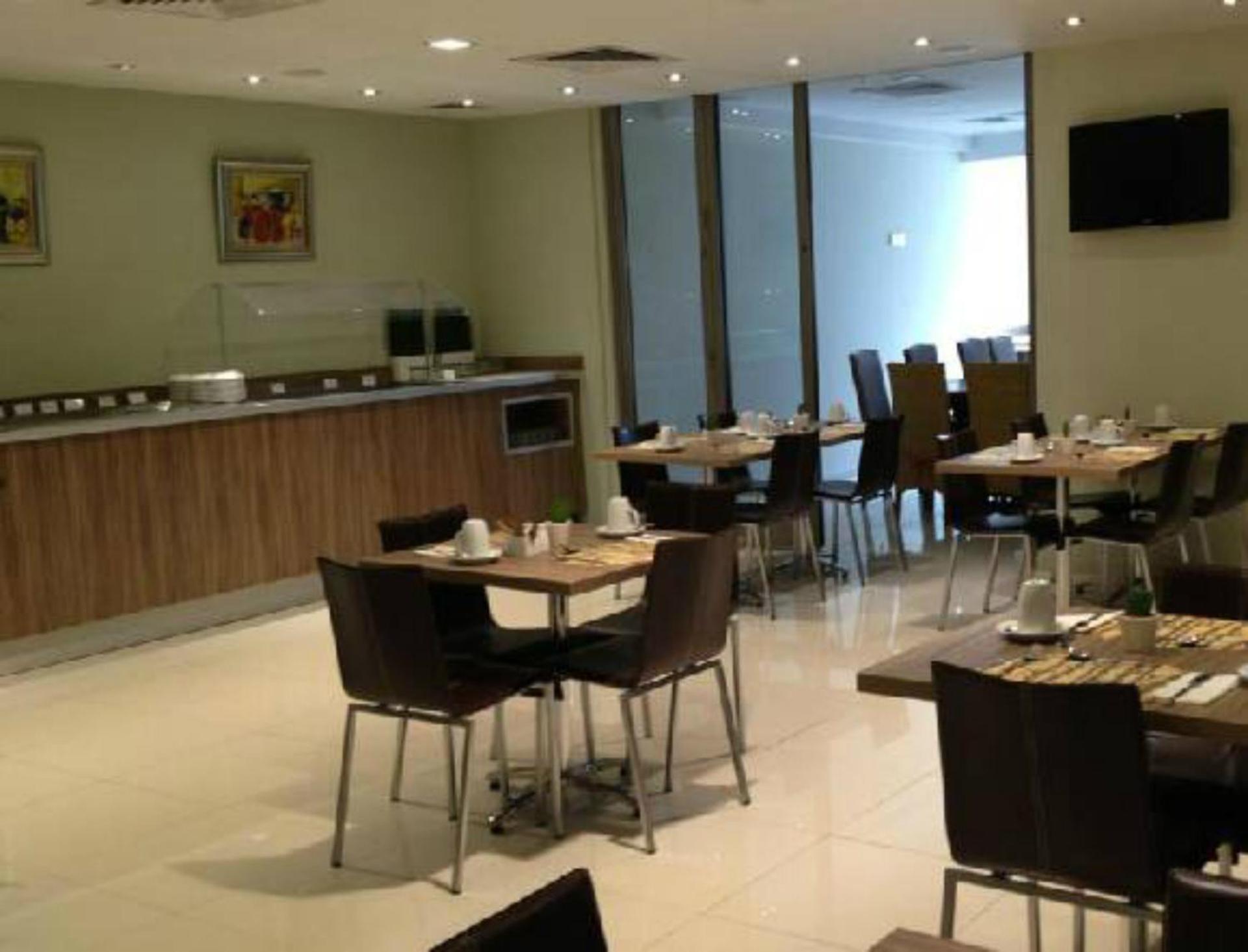 Castelli Hotel Nicosia - Photo 6