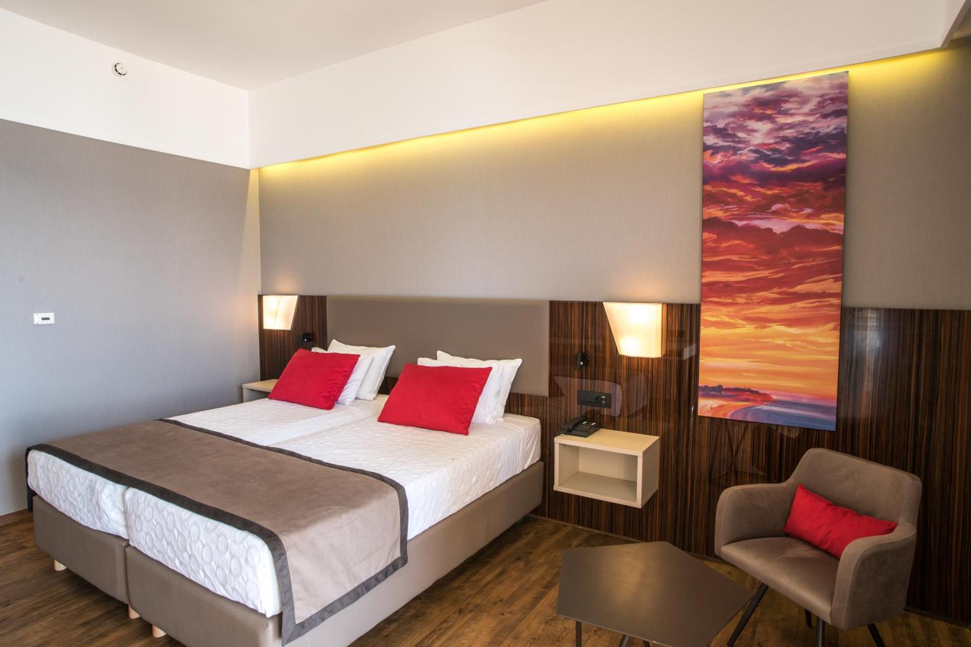 Ramada Plaza by Wyndham Thraki - Photo 14