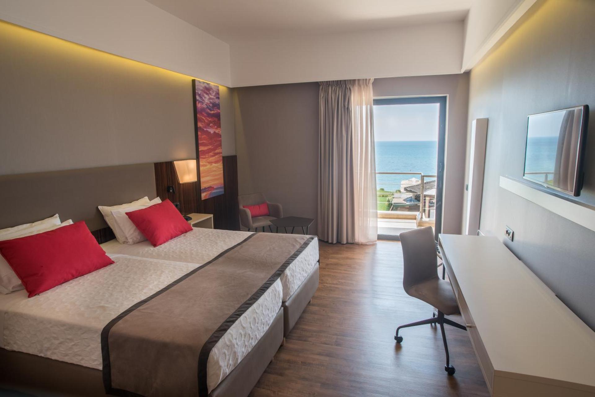 Ramada Plaza by Wyndham Thraki - Photo 11