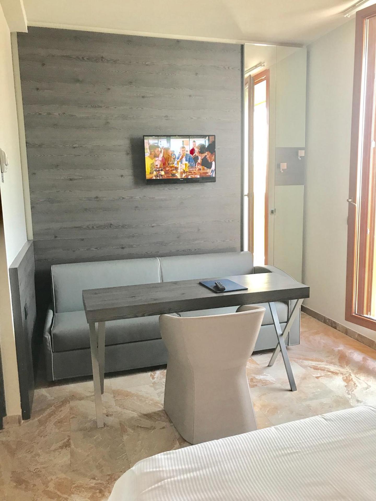 Canova Hotel - Photo 66