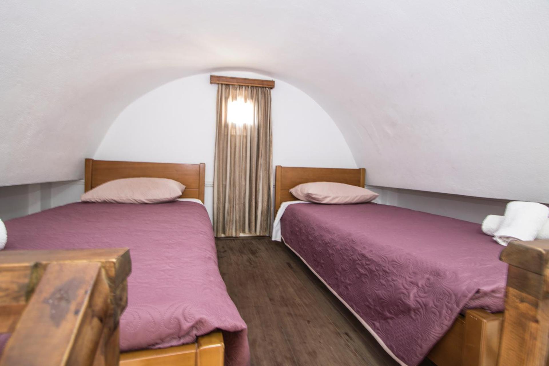 Petra Nera - Photo 35