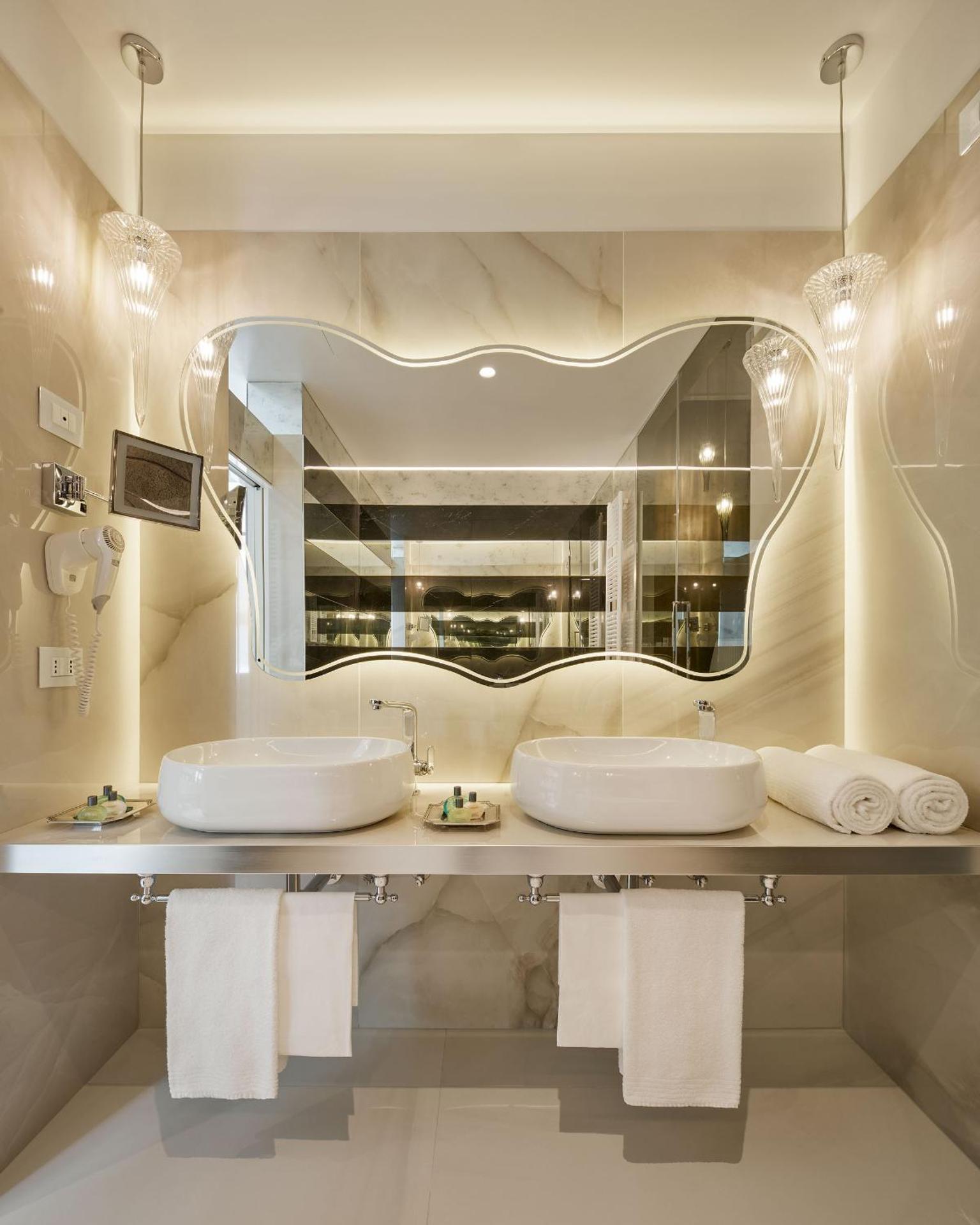 Grand Hotel Duchi d'Aosta - Photo 8