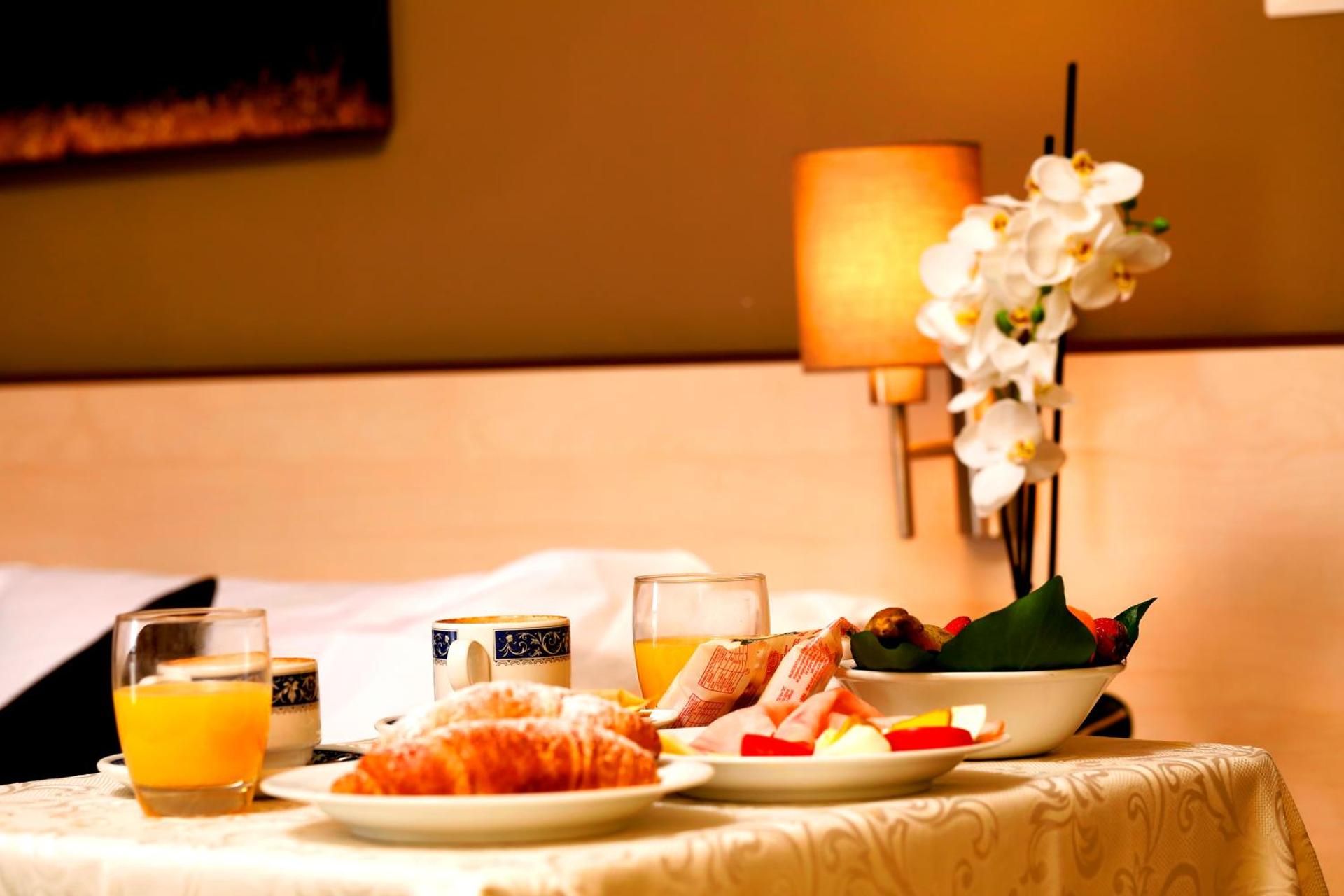 Hotel Ristorante Alcide - Photo 15
