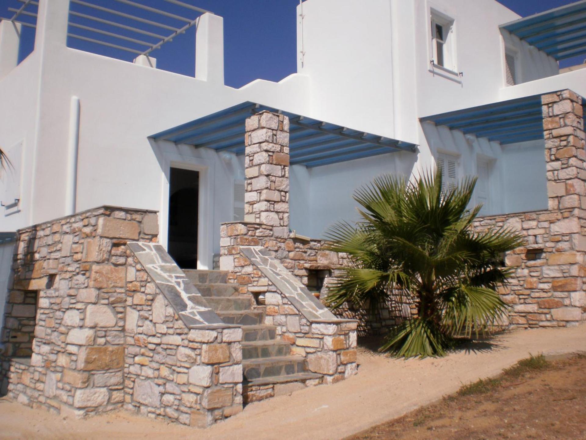 Panorama studios in PisoLivadi - Photo 17