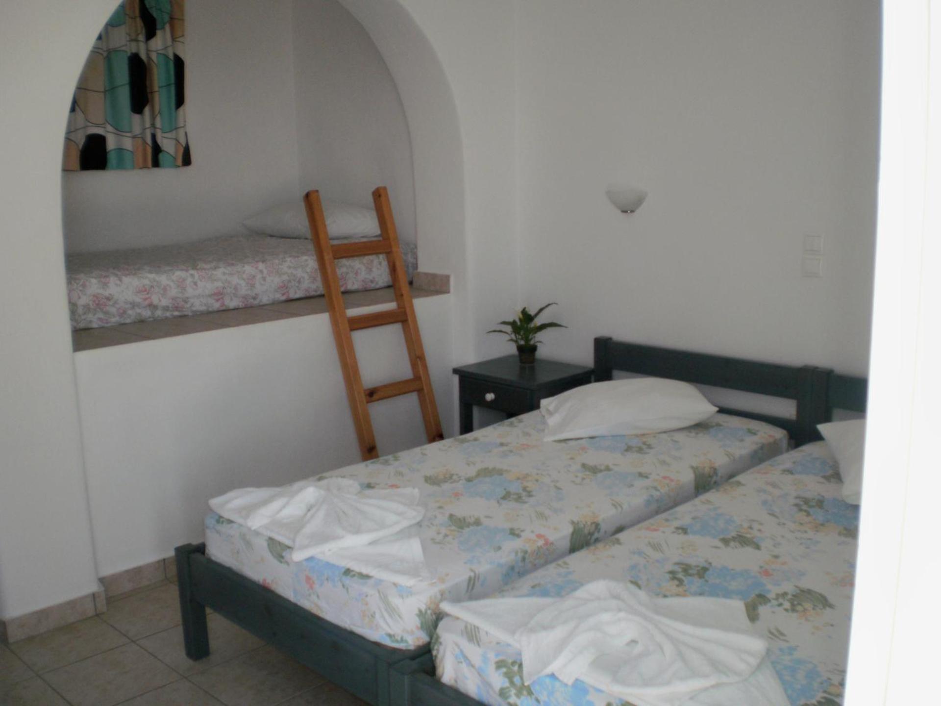 Panorama studios in PisoLivadi - Photo 19