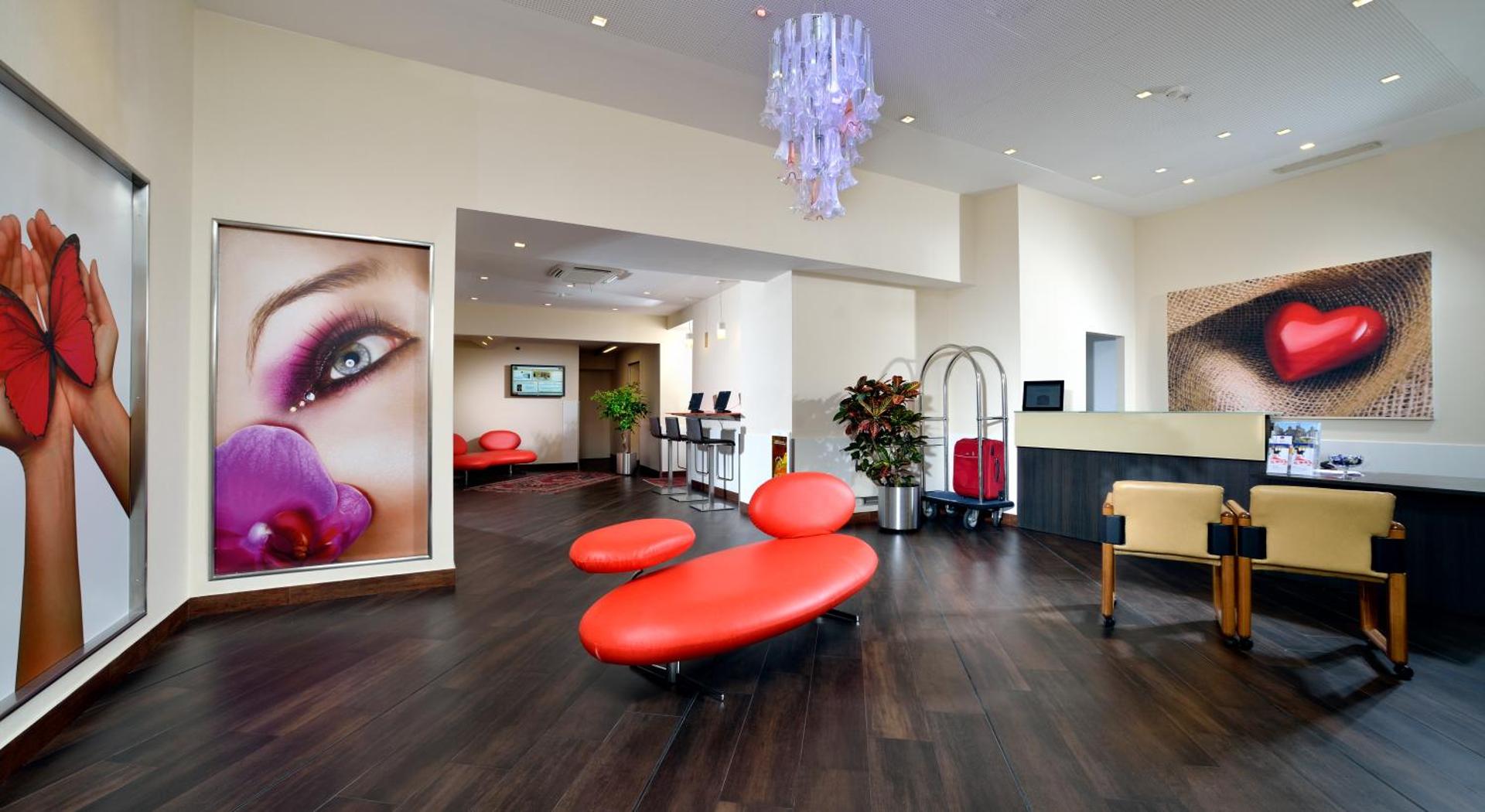 Best Western Plus City Hotel - Photo 78