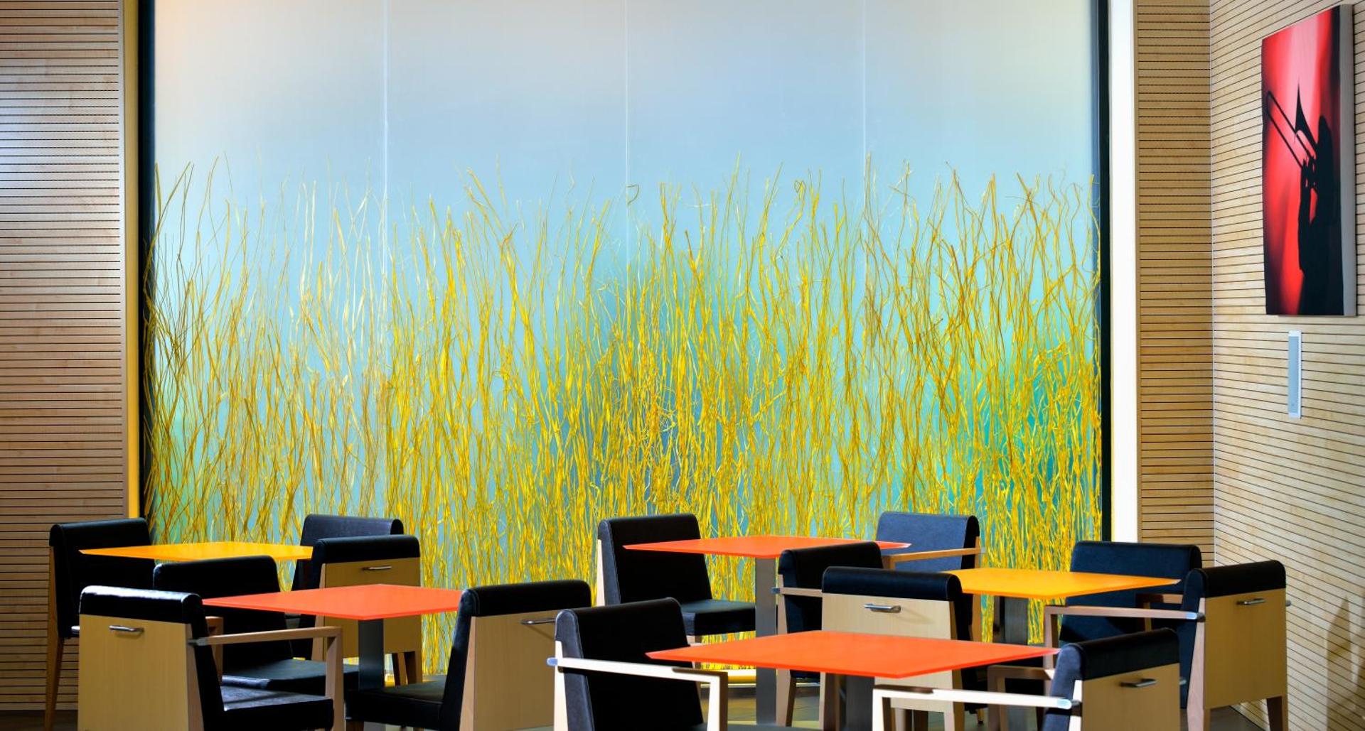 Best Western Plus City Hotel - Photo 92