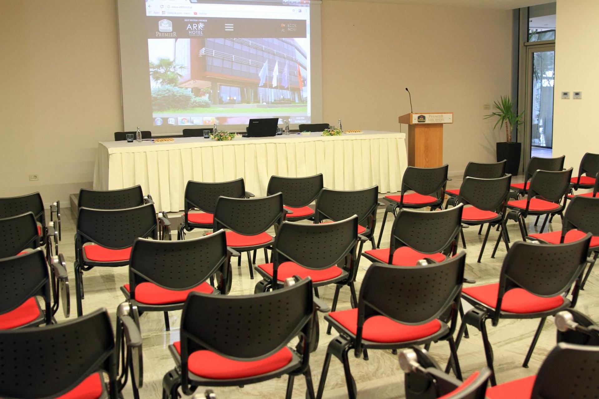 Best Western Premier Ark Hotel - Photo 153