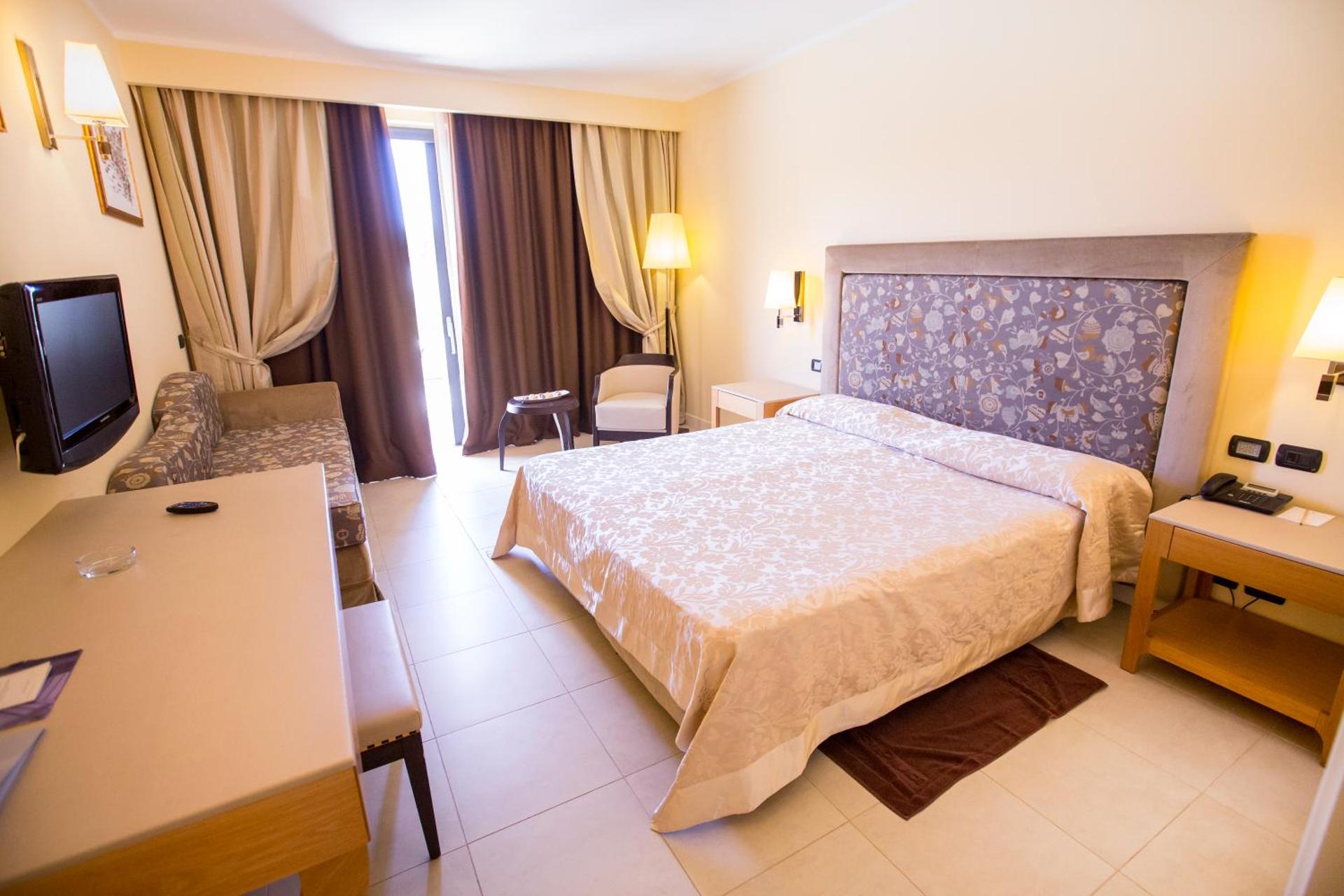 Cefalù Sea Palace - Photo 25