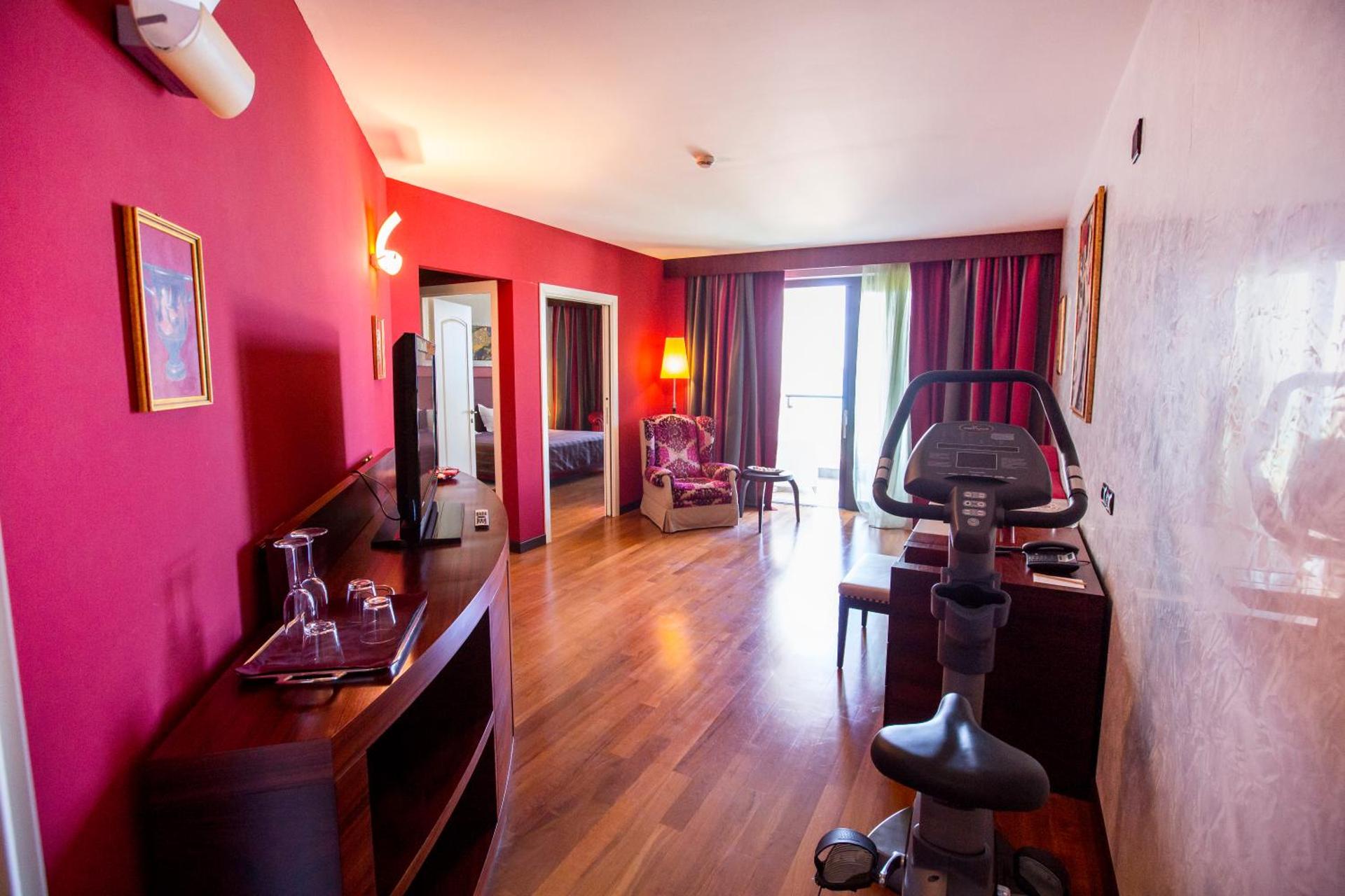 Cefalù Sea Palace - Photo 41