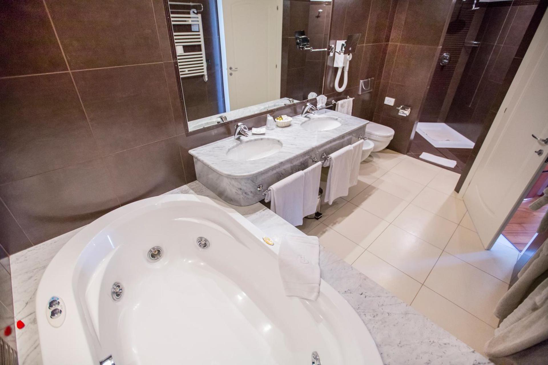 Cefalù Sea Palace - Photo 43