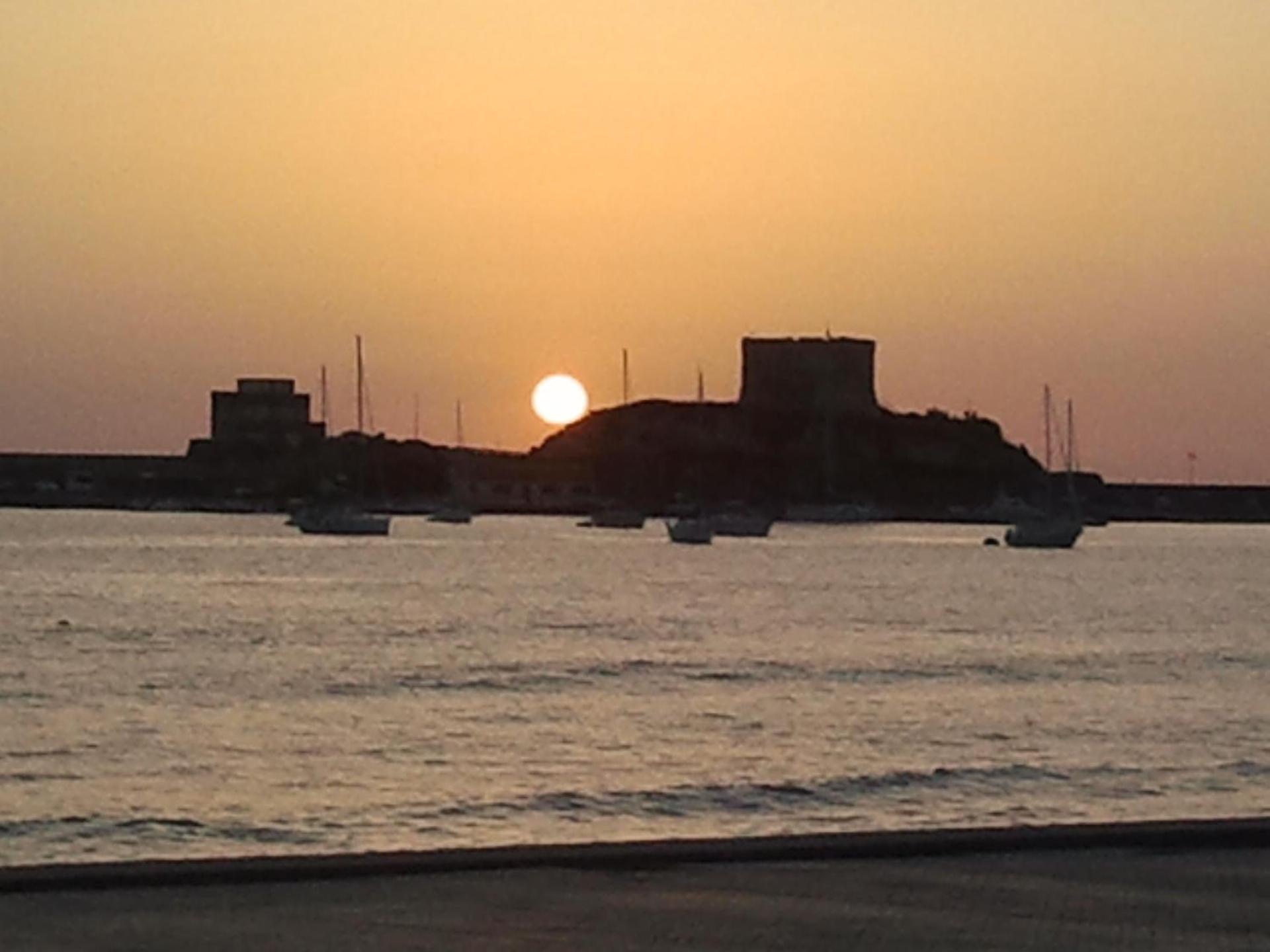 Hotel Isola Rossa - Photo 10