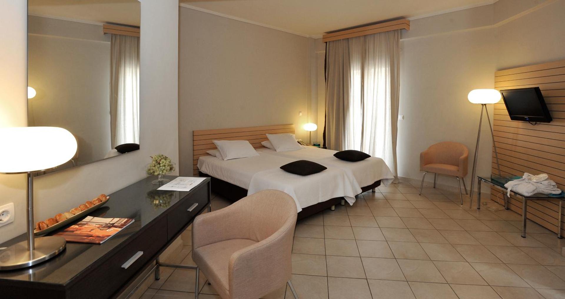 Astoria Hotel Thessaloniki - Photo 54