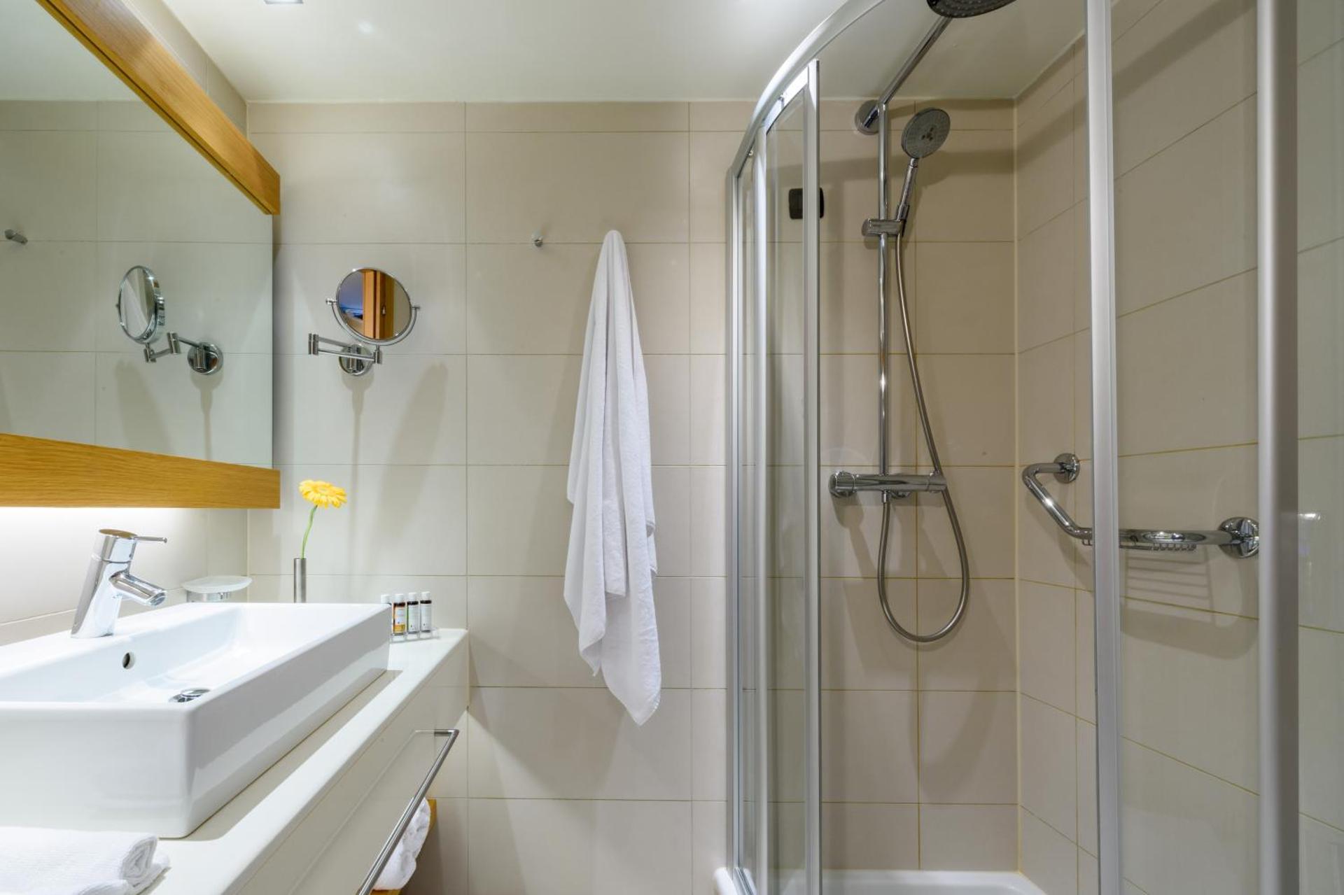 Alexander Beach Hotel & Spa - Photo 51