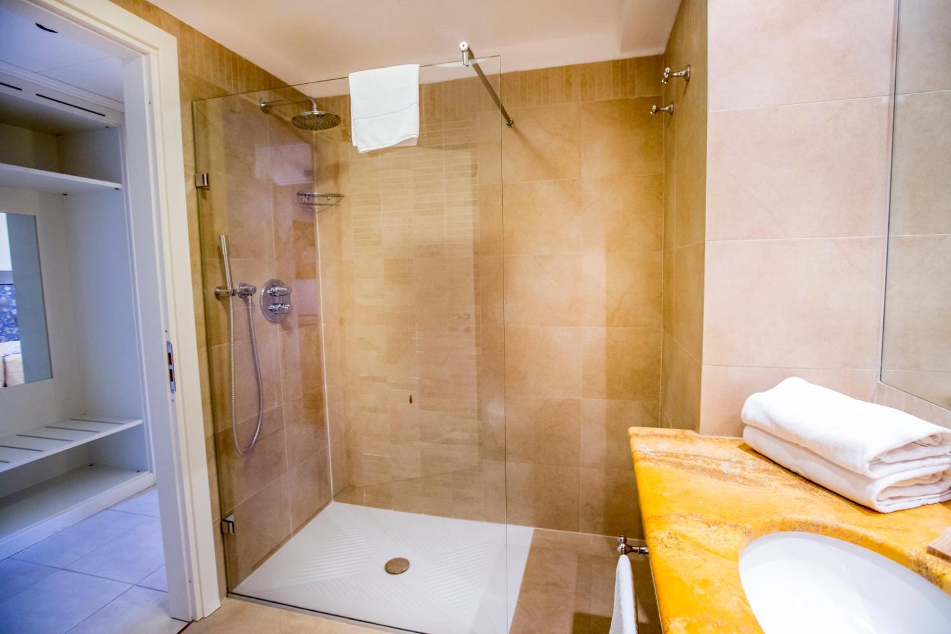 Cefalù Sea Palace - Photo 12