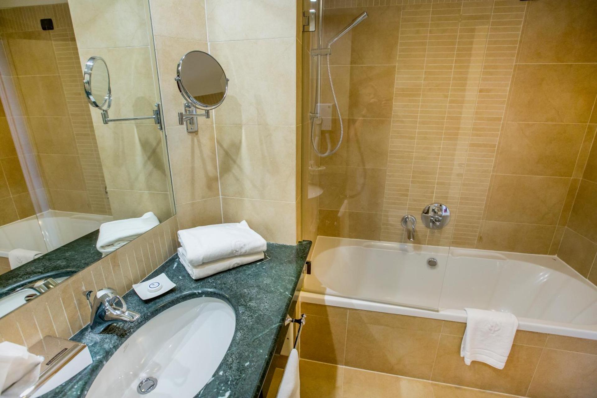 Cefalù Sea Palace - Photo 19