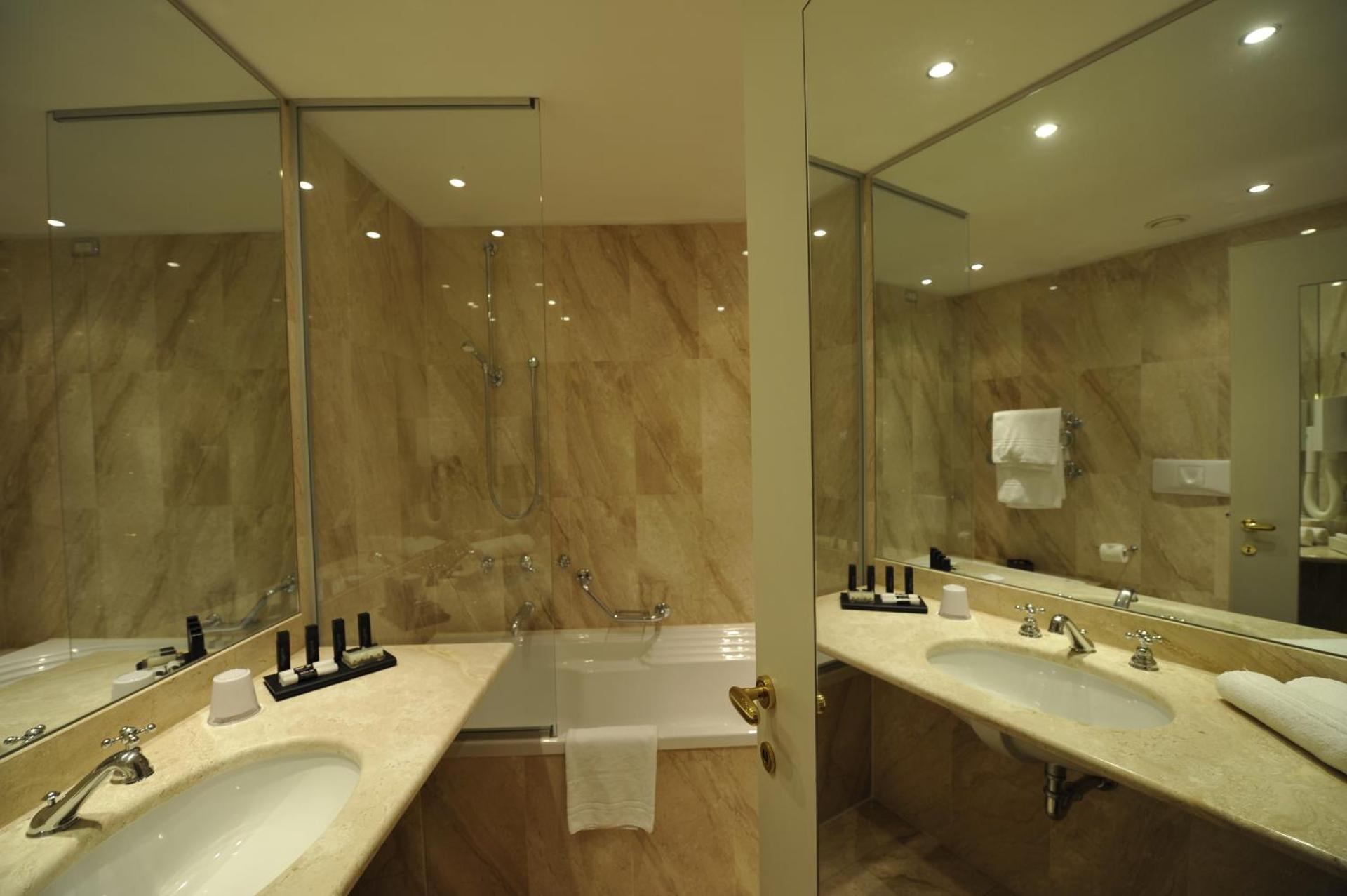 Hotel Acquaviva Del Garda - Photo 45
