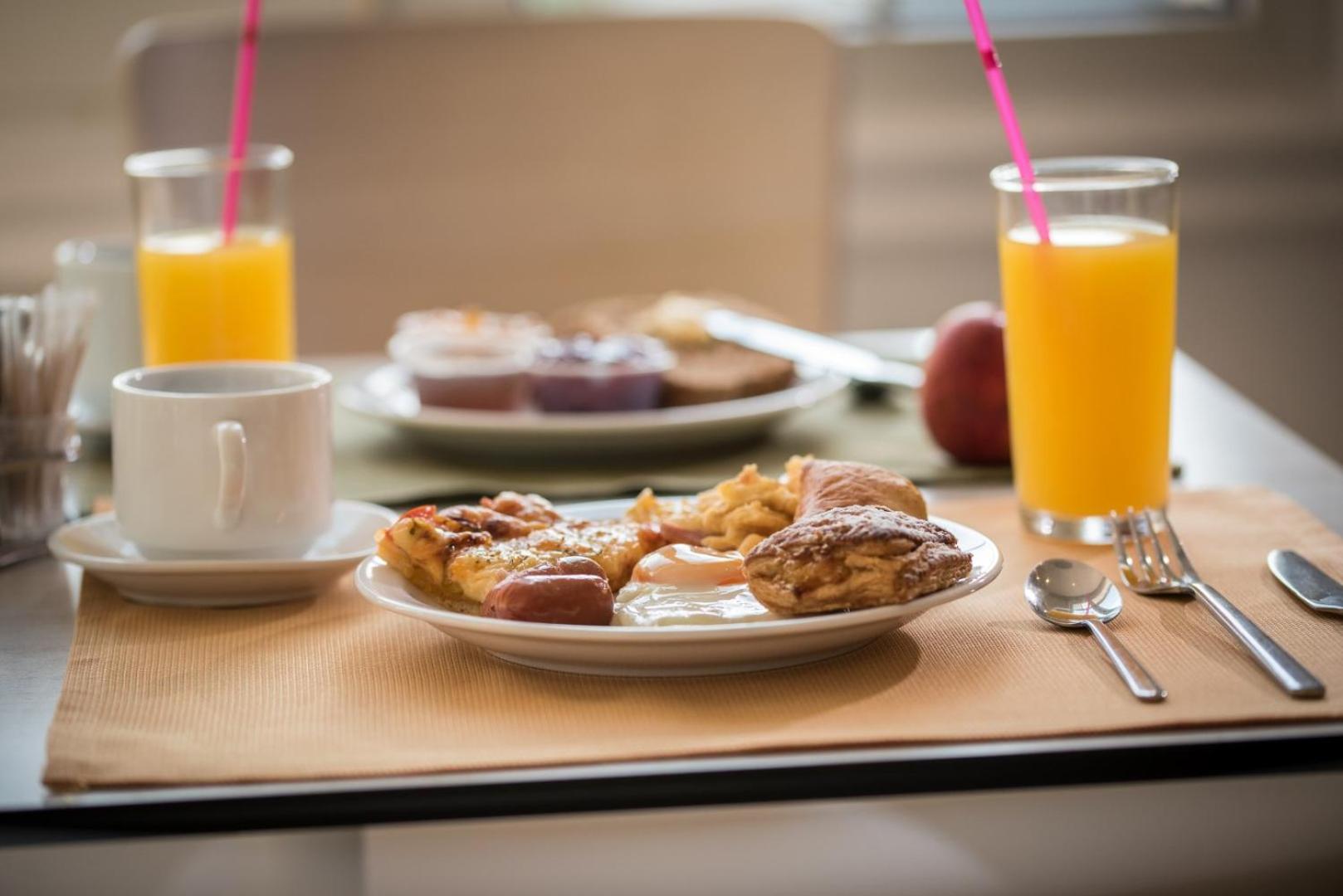 Halkidiki Palace - Photo 79