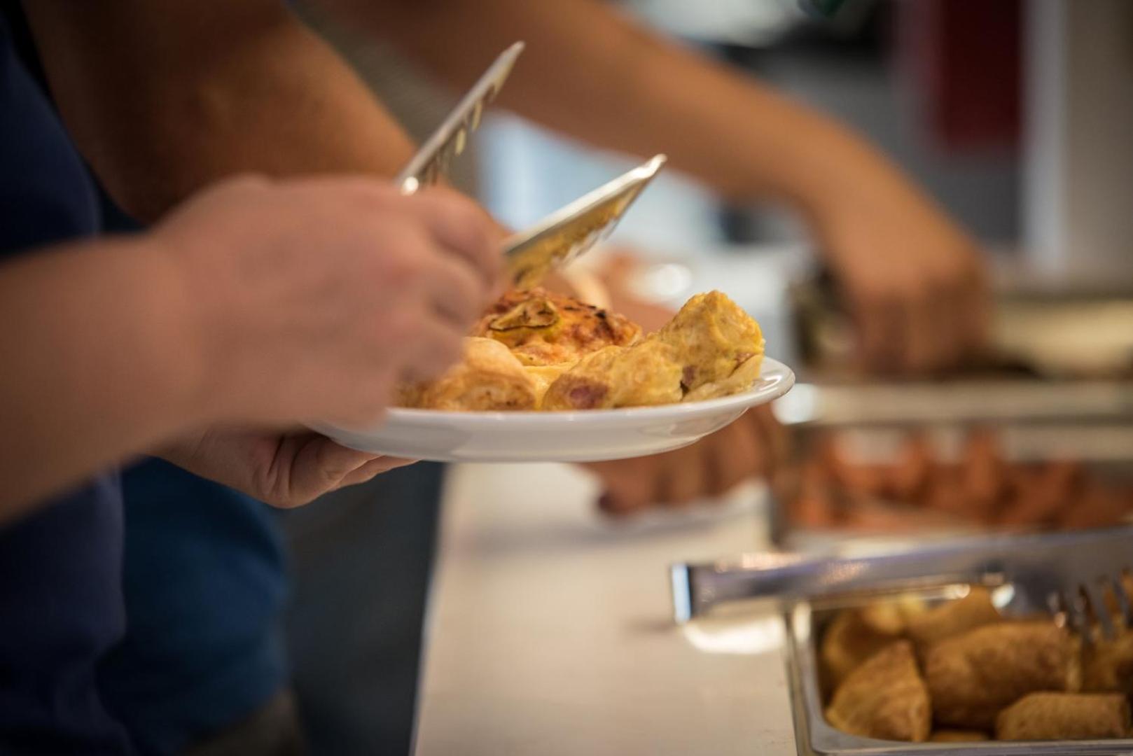 Halkidiki Palace - Photo 98