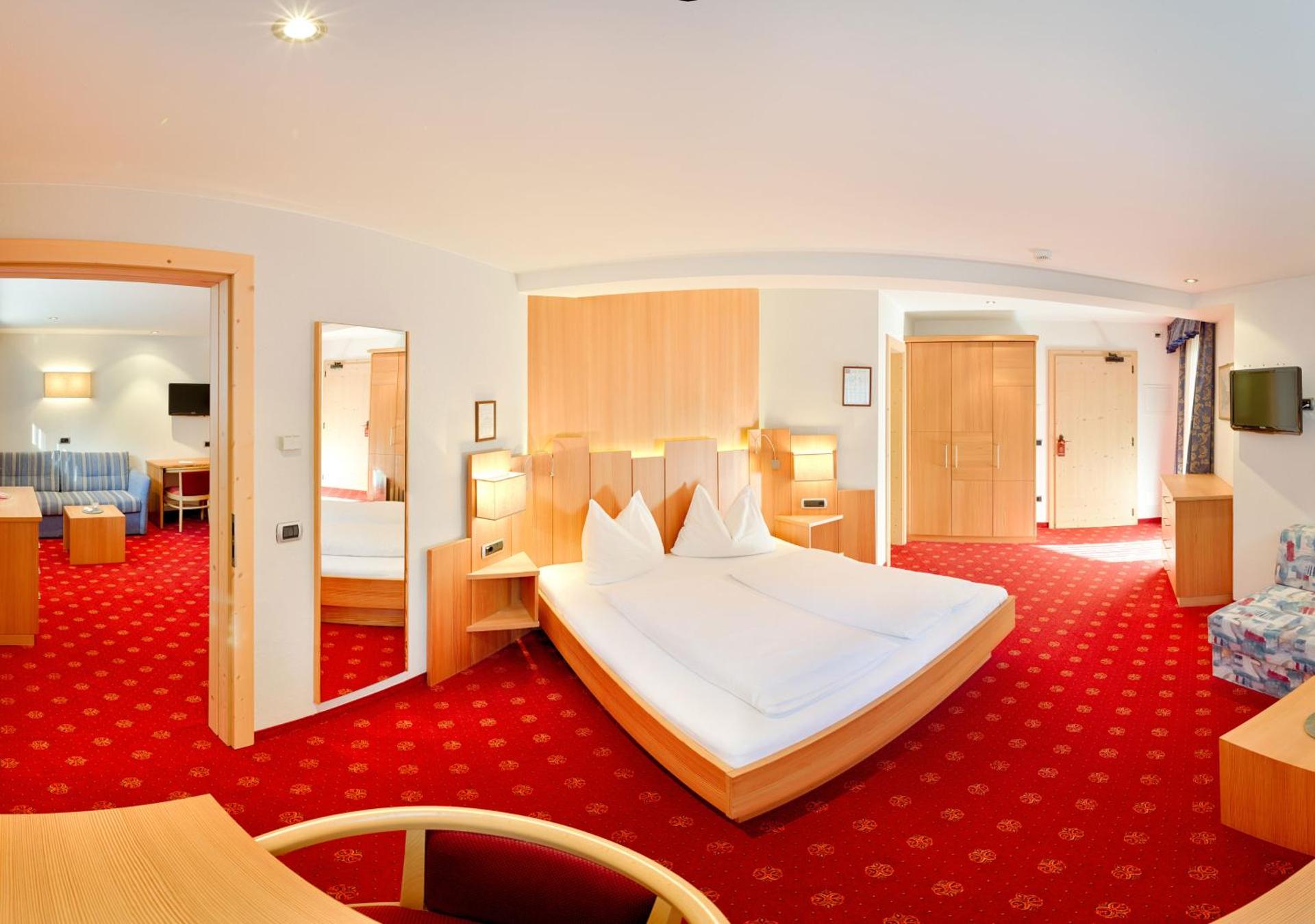 Quadruple Room with Balcony