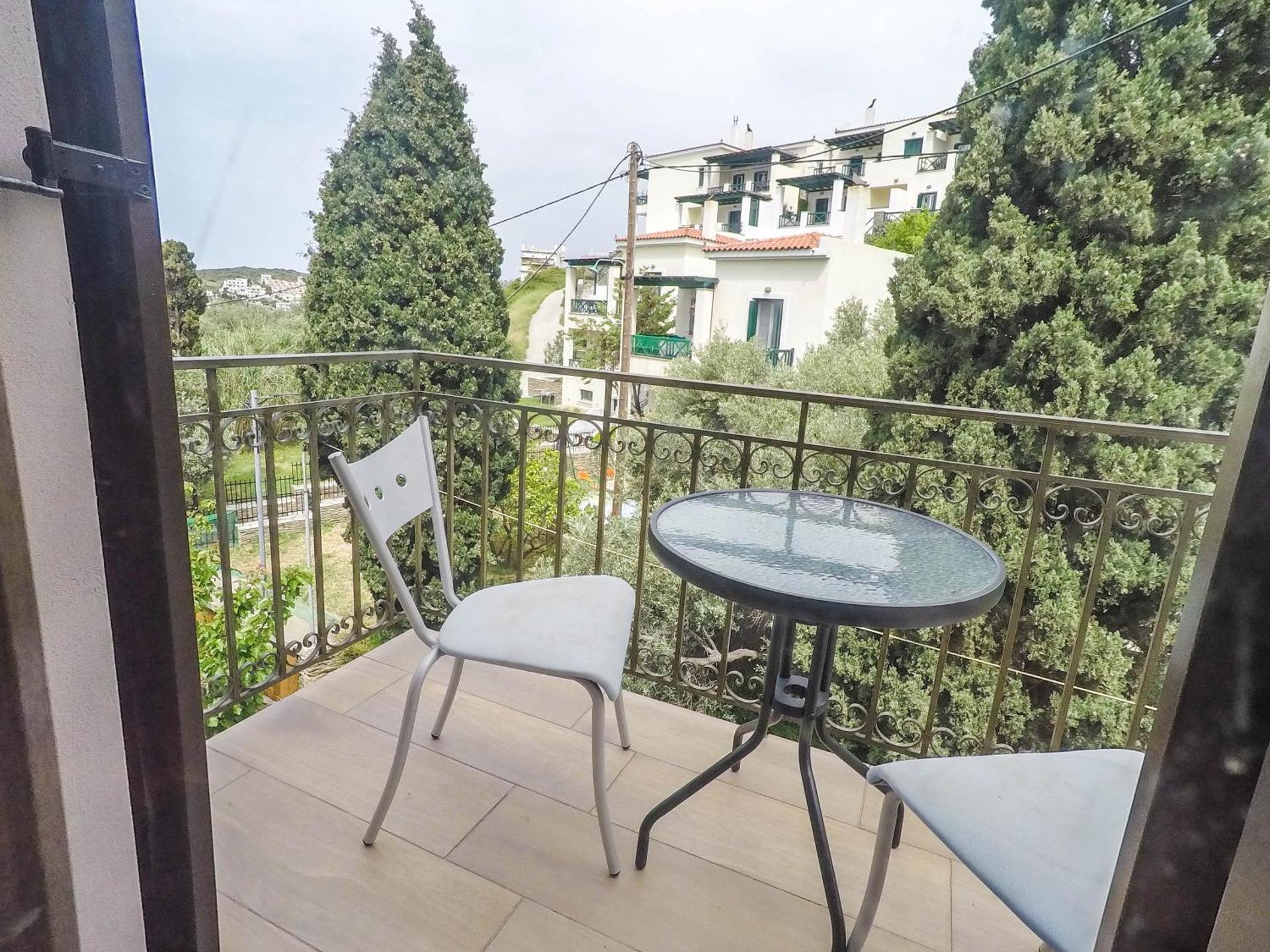 Amorani Studios - Photo 79