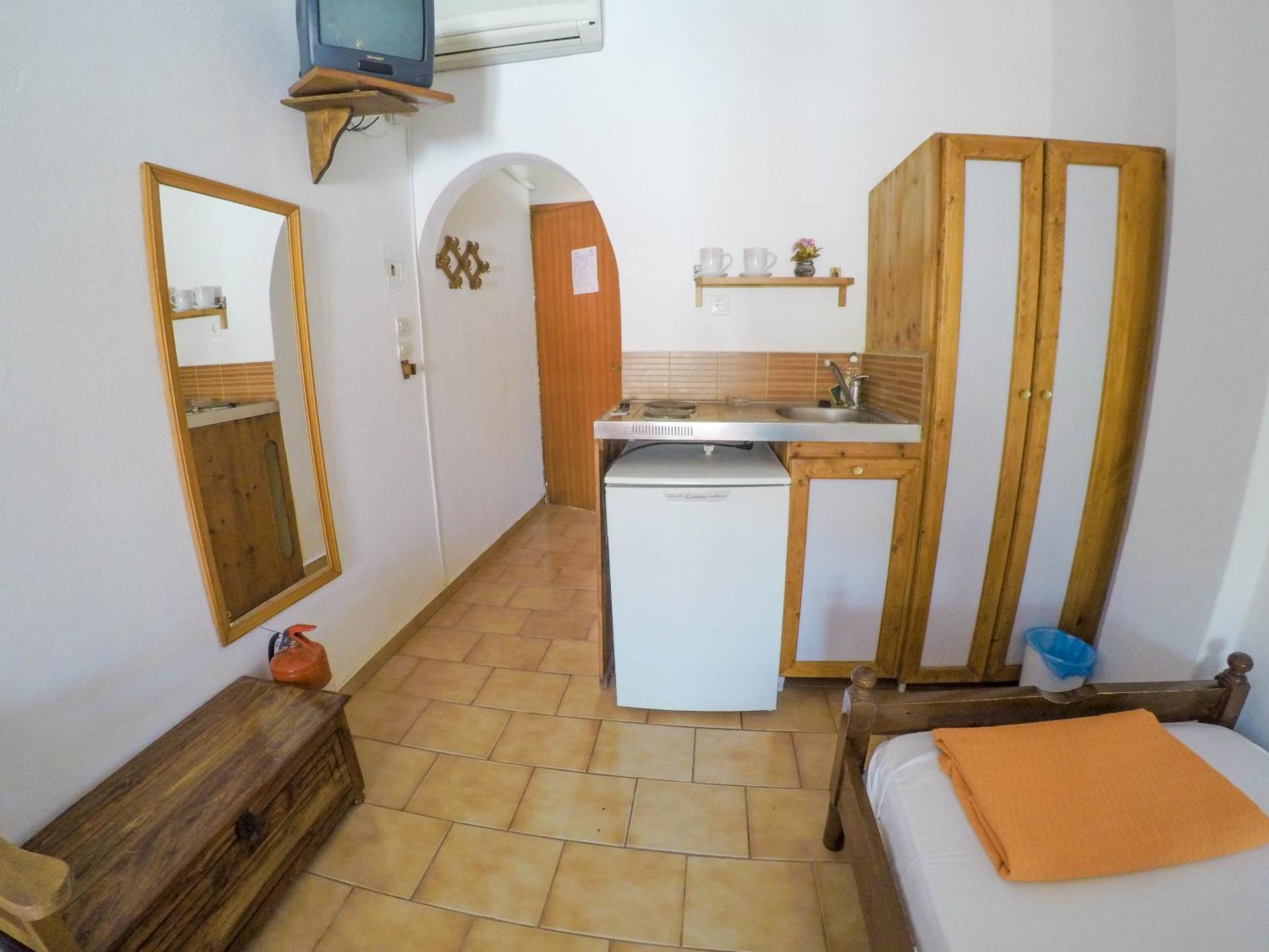 Amorani Studios - Photo 25