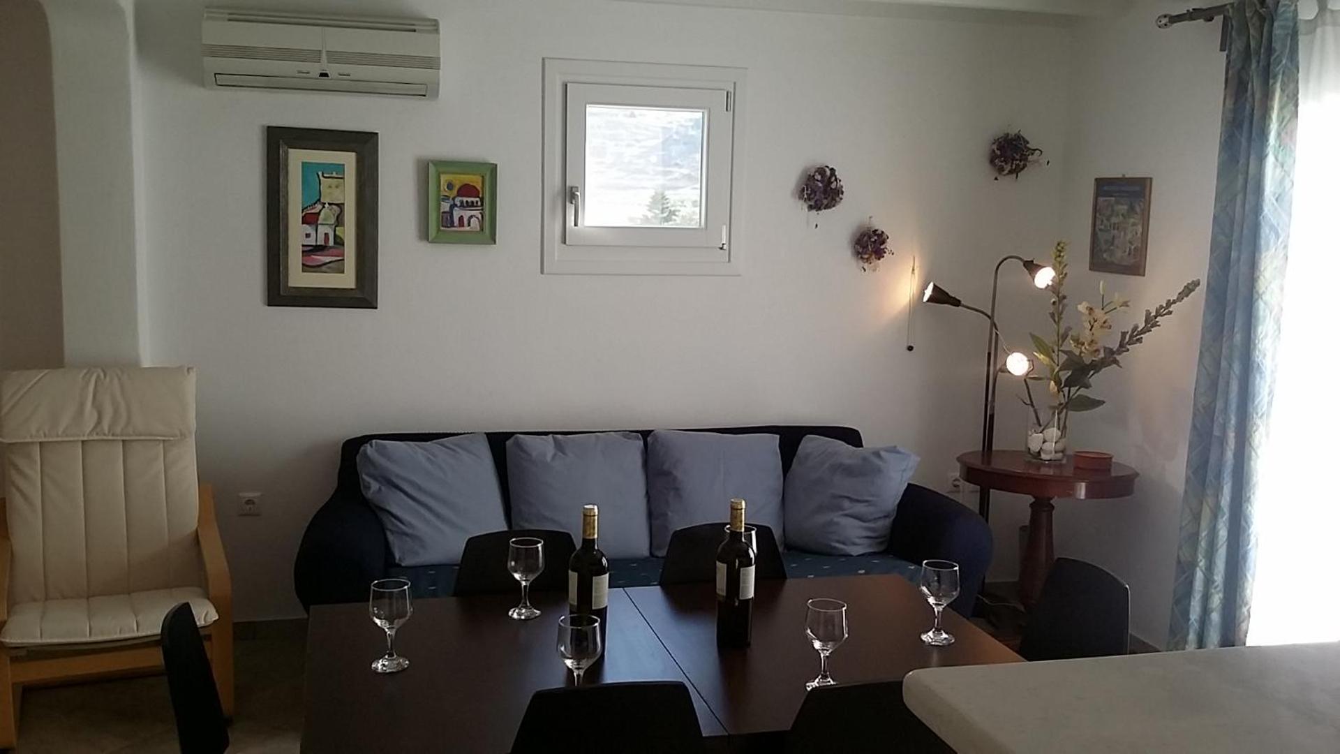 Lino Apartments - Photo 5