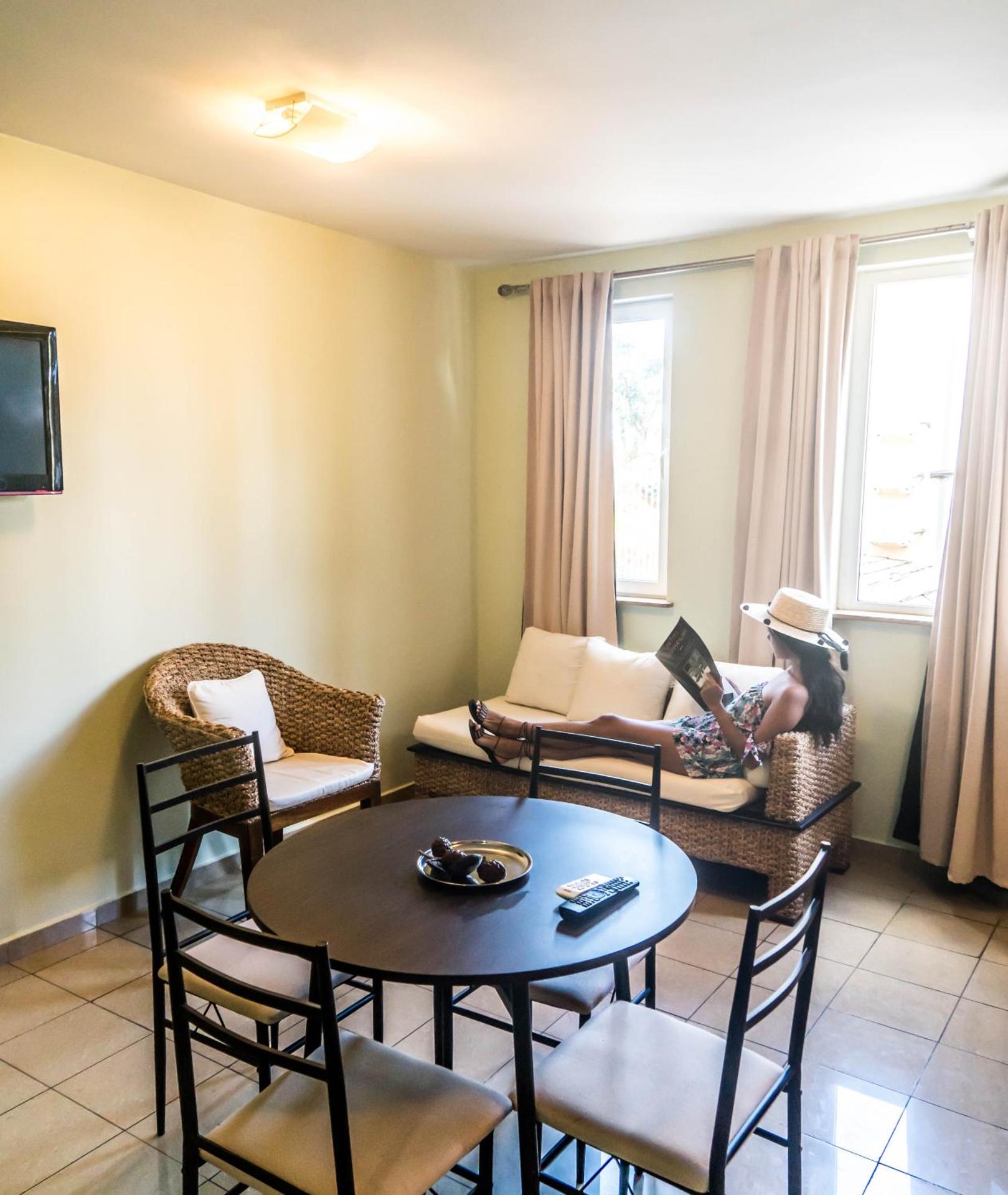 Hotel Maharajah - Photo 29