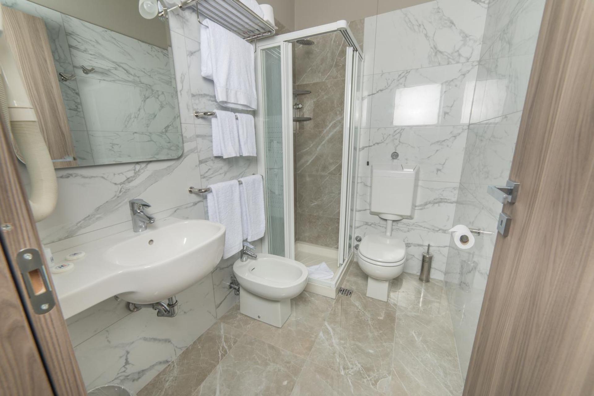 Cardano Hotel Malpensa - Photo 33