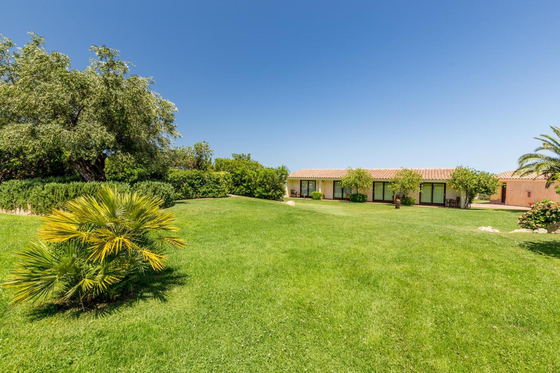 Hotel Costa Caddu - Photo 20