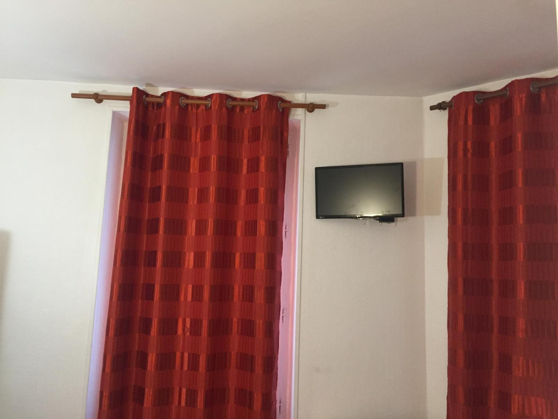 Hotel Chevallier - Photo 32