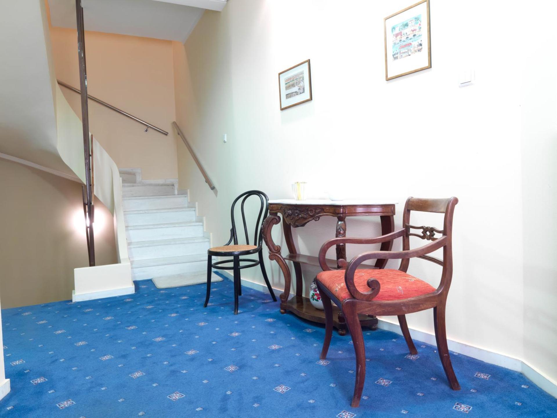 Alex Hotel - Photo 22