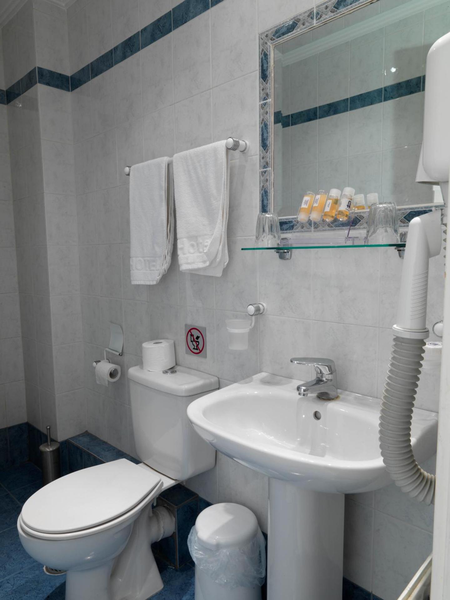 Alex Hotel - Photo 26