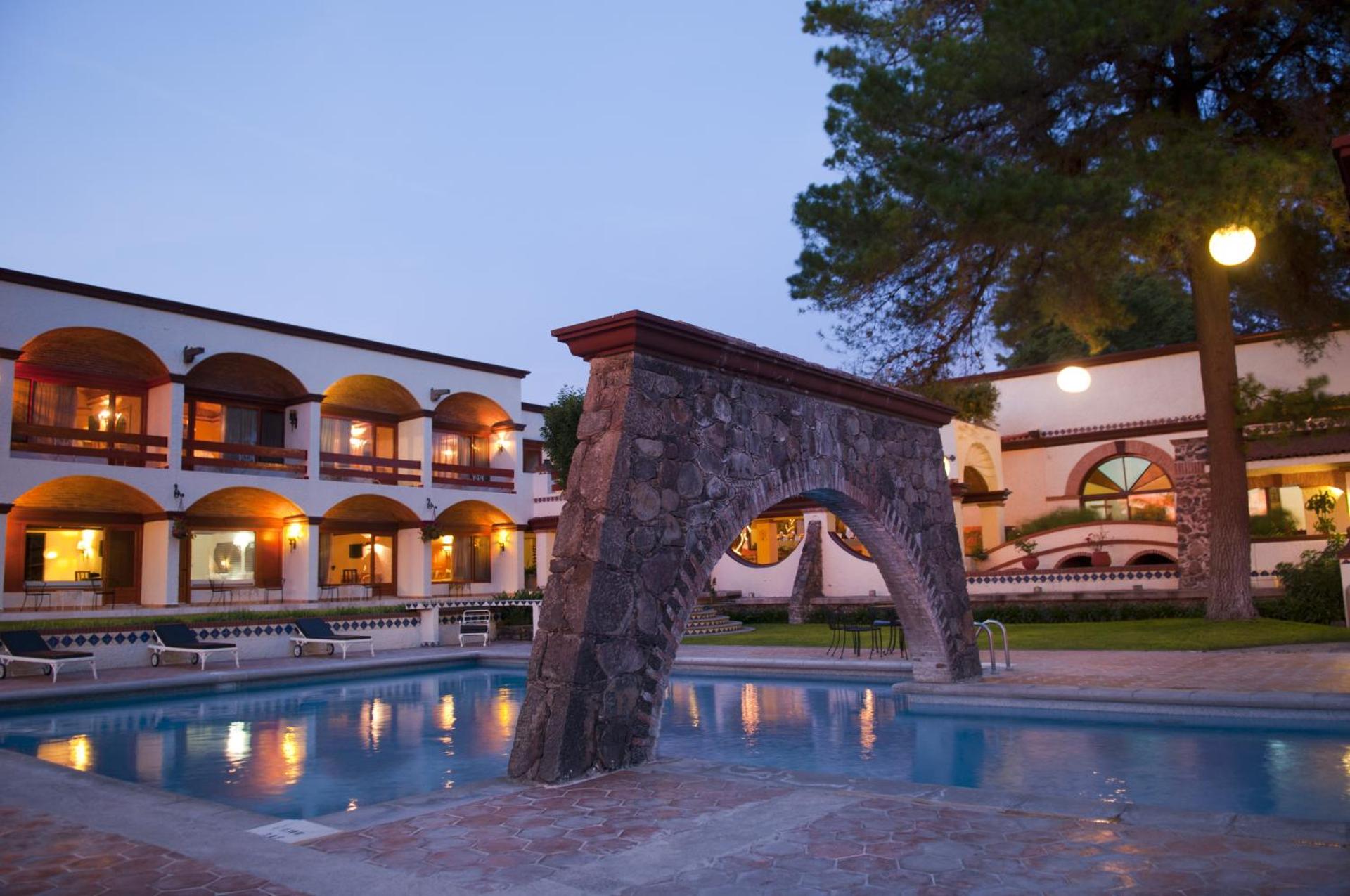 Imperio De Angeles - Photo 101