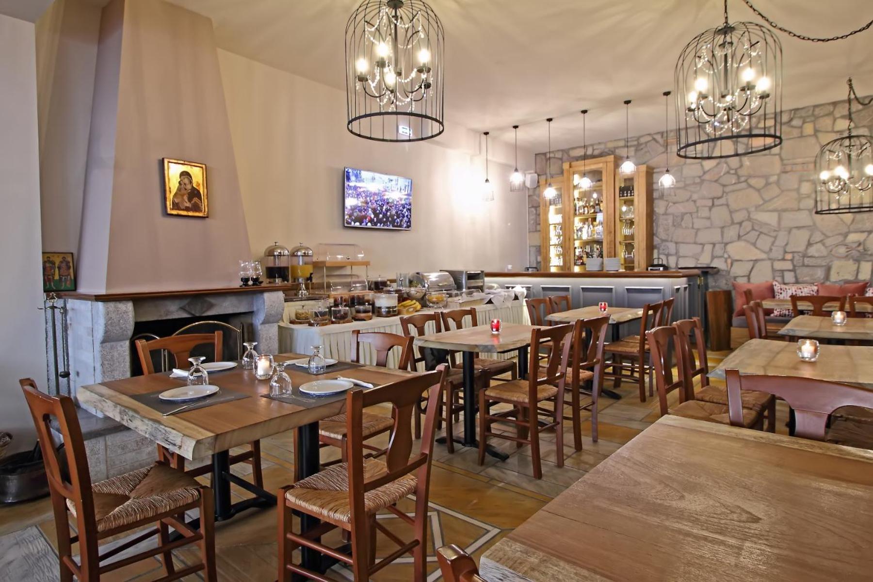 Arion Hotel - Photo 6