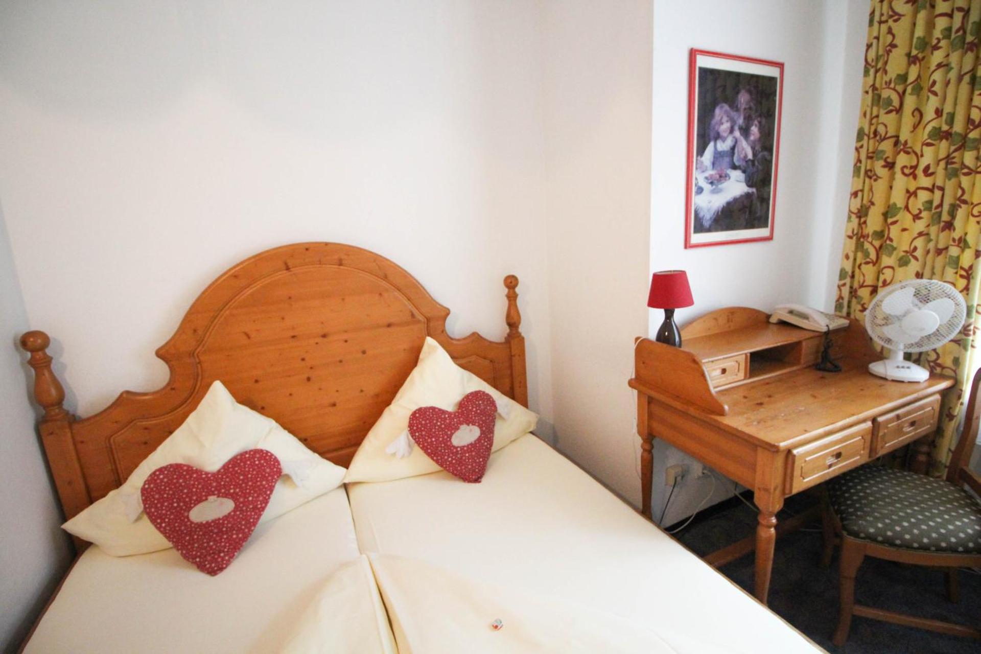 Hotel Atlanta - Photo 16