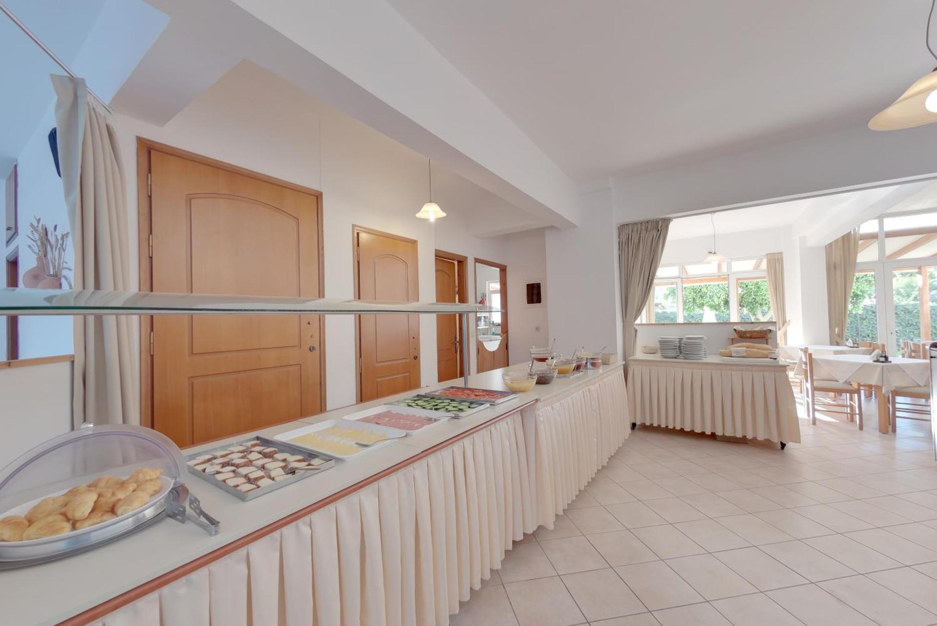 Marirena Hotel - Photo 12