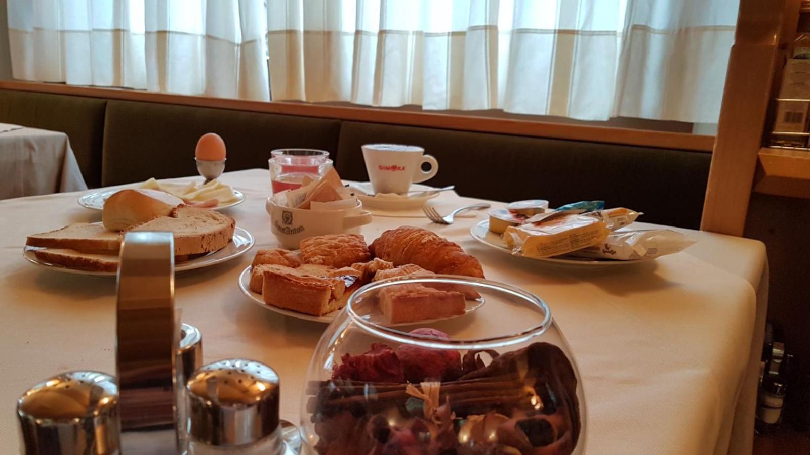 Hotel Santanton - Photo 10