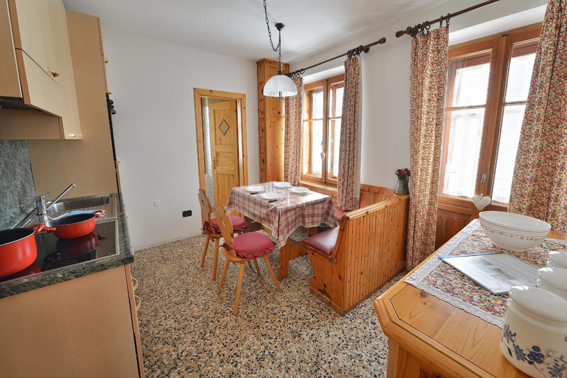 One-Bedroom Apartment with Balcony