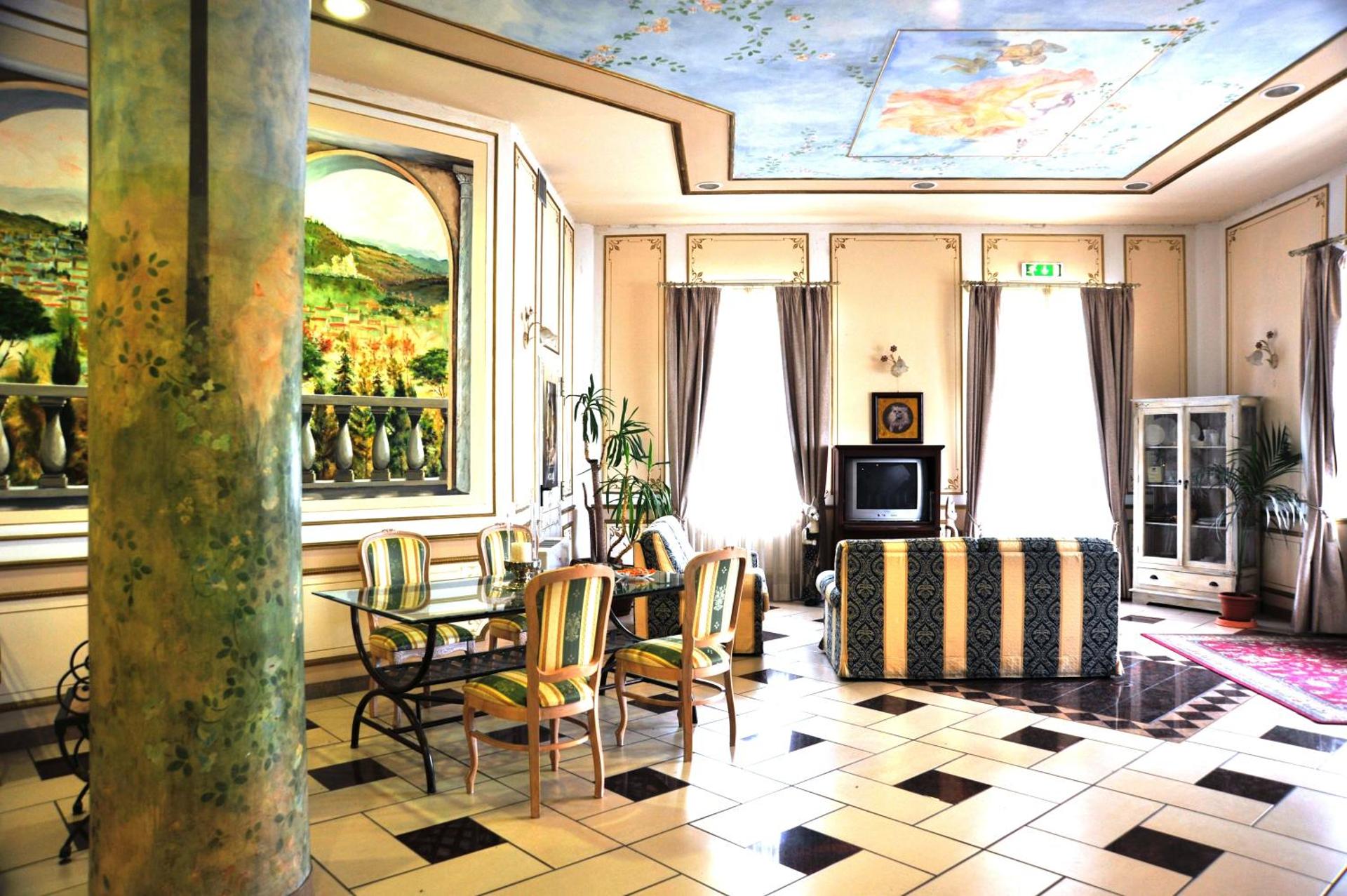 Hotel Rinascimento - Photo 32