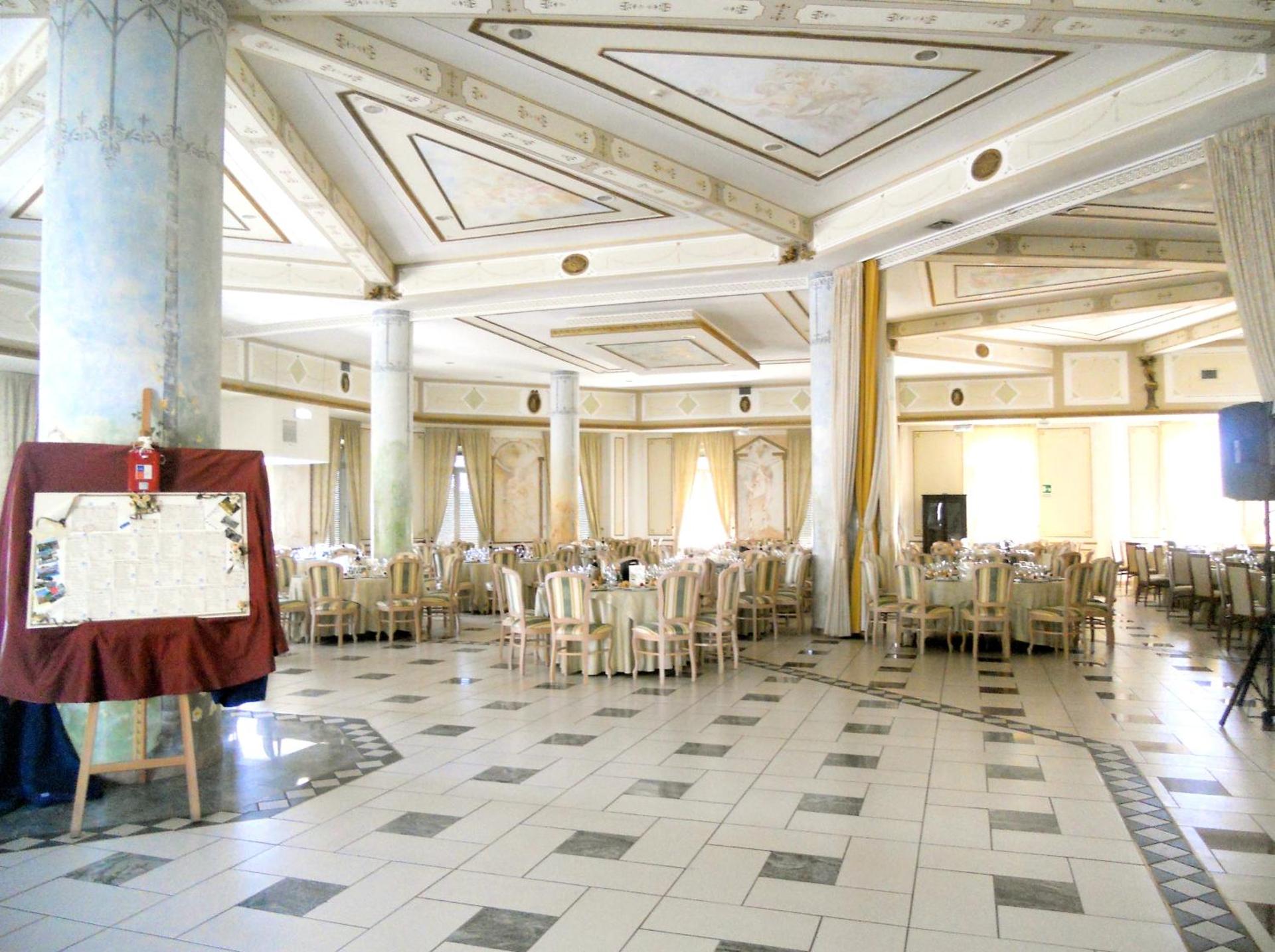 Hotel Rinascimento - Photo 10